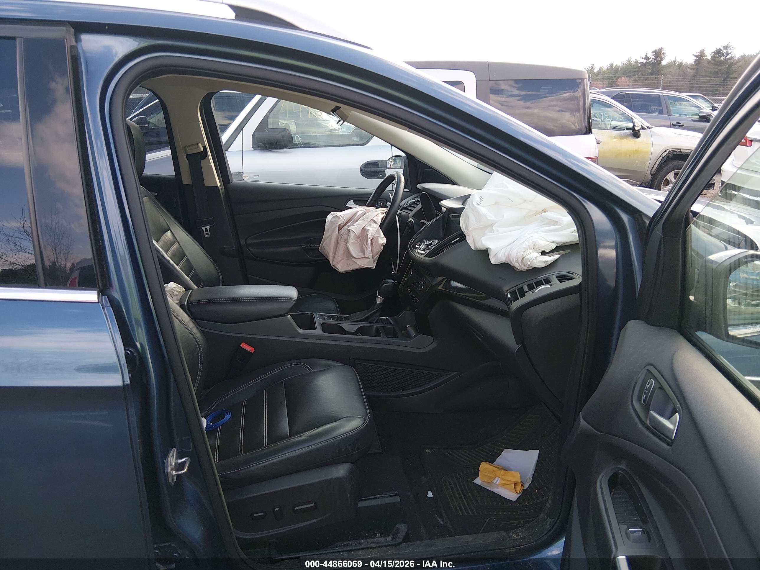 FORD ESCAPE image 5