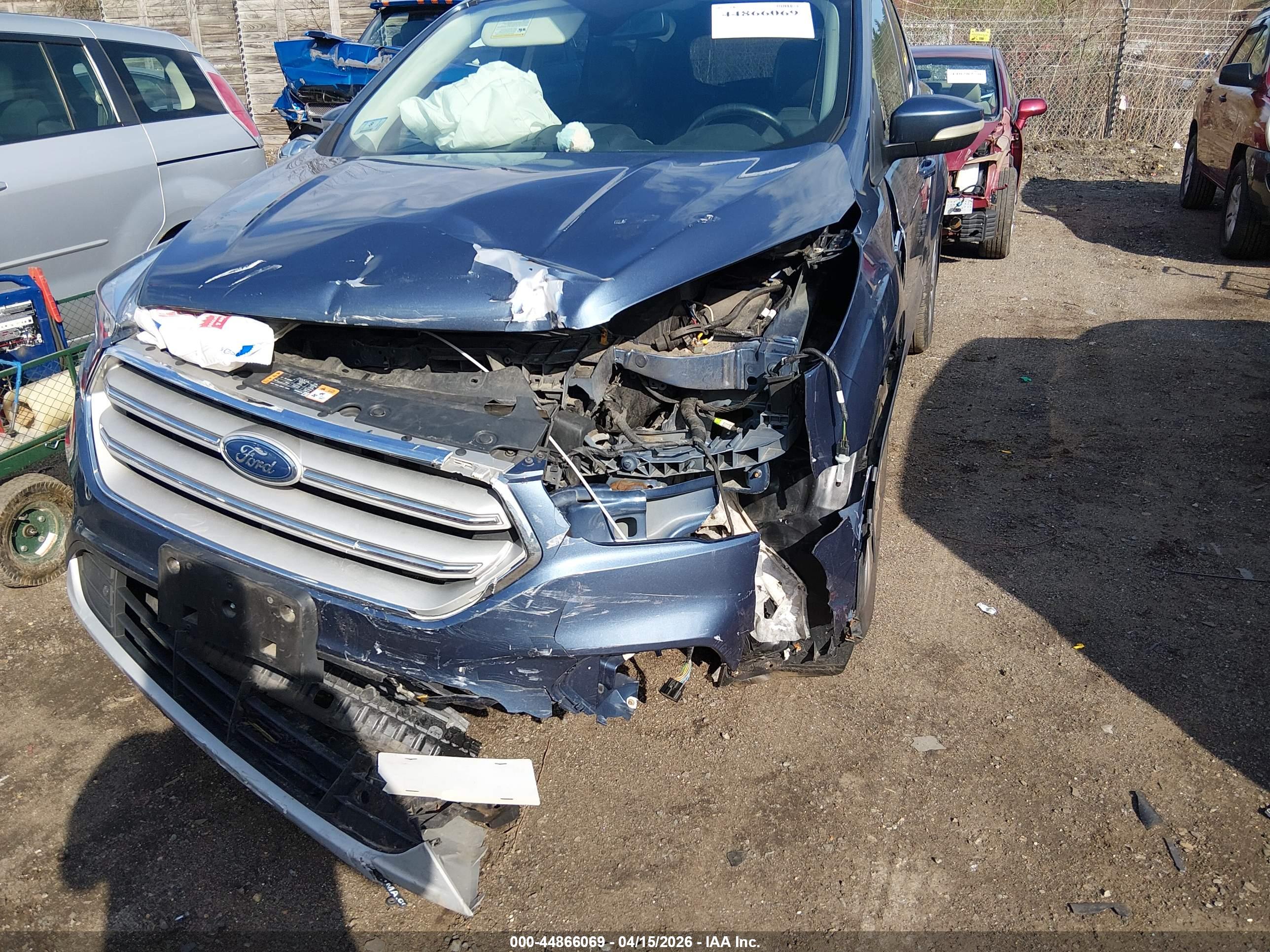 FORD ESCAPE image 6