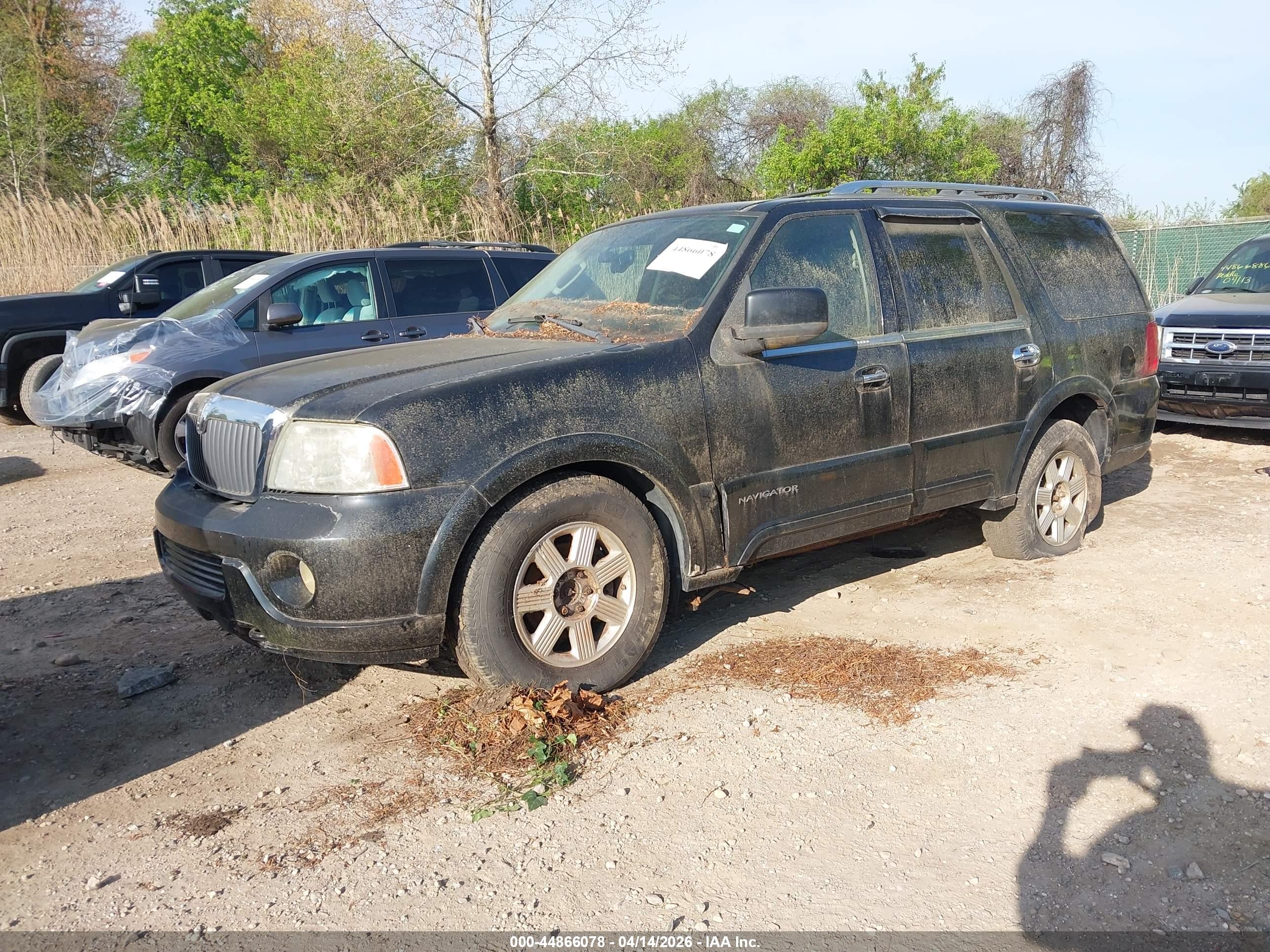 LINCOLN NAVIGATOR image 2