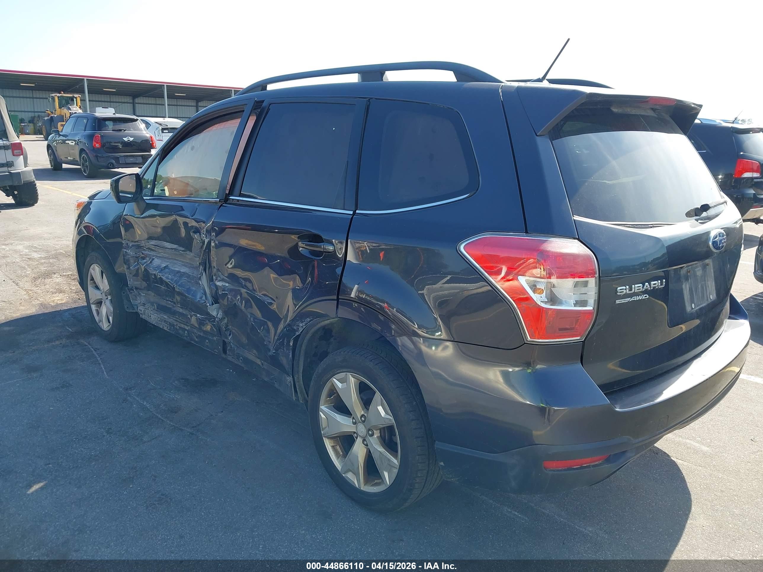 SUBARU FORESTER image 3