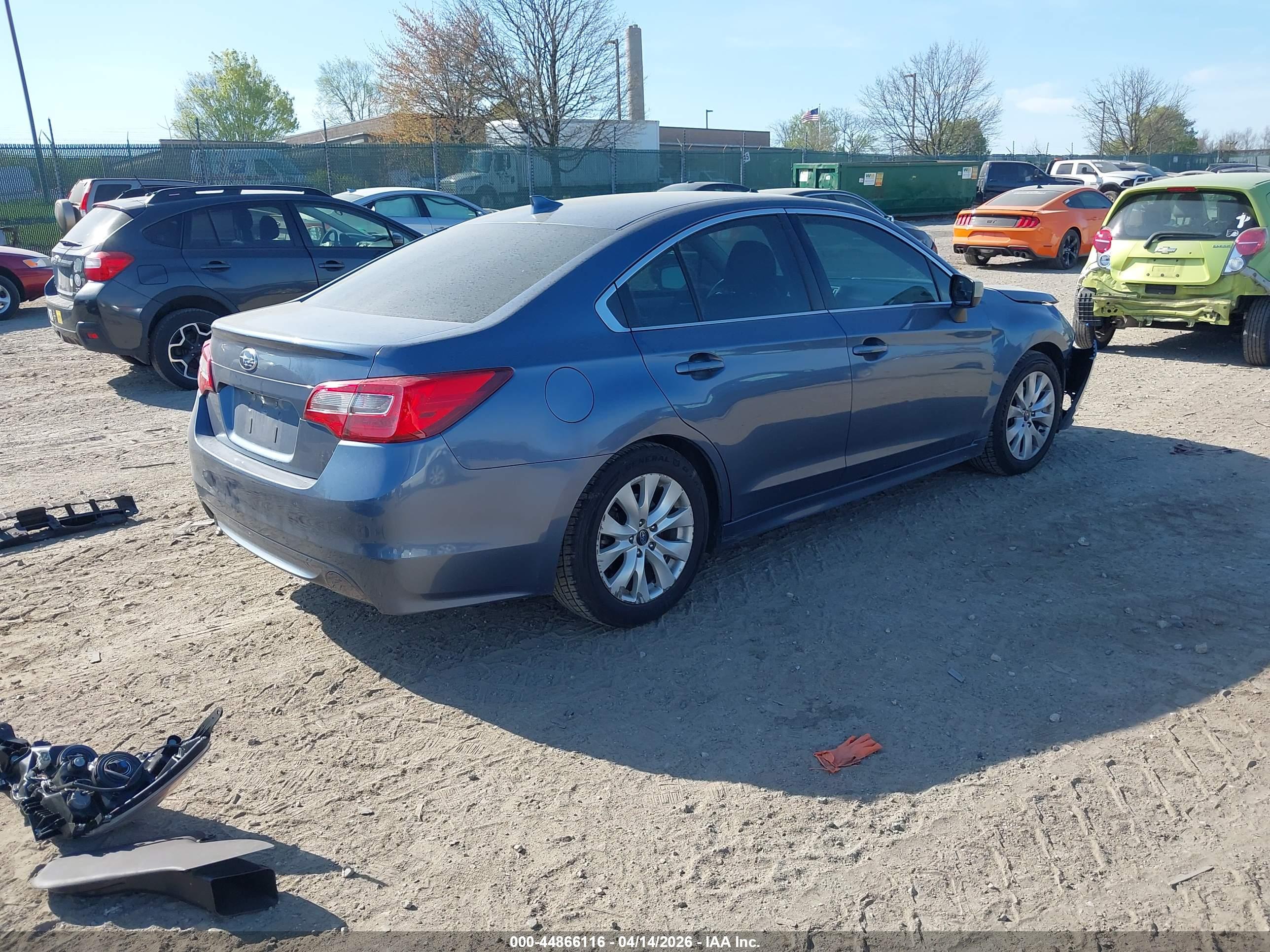 SUBARU LEGACY image 4