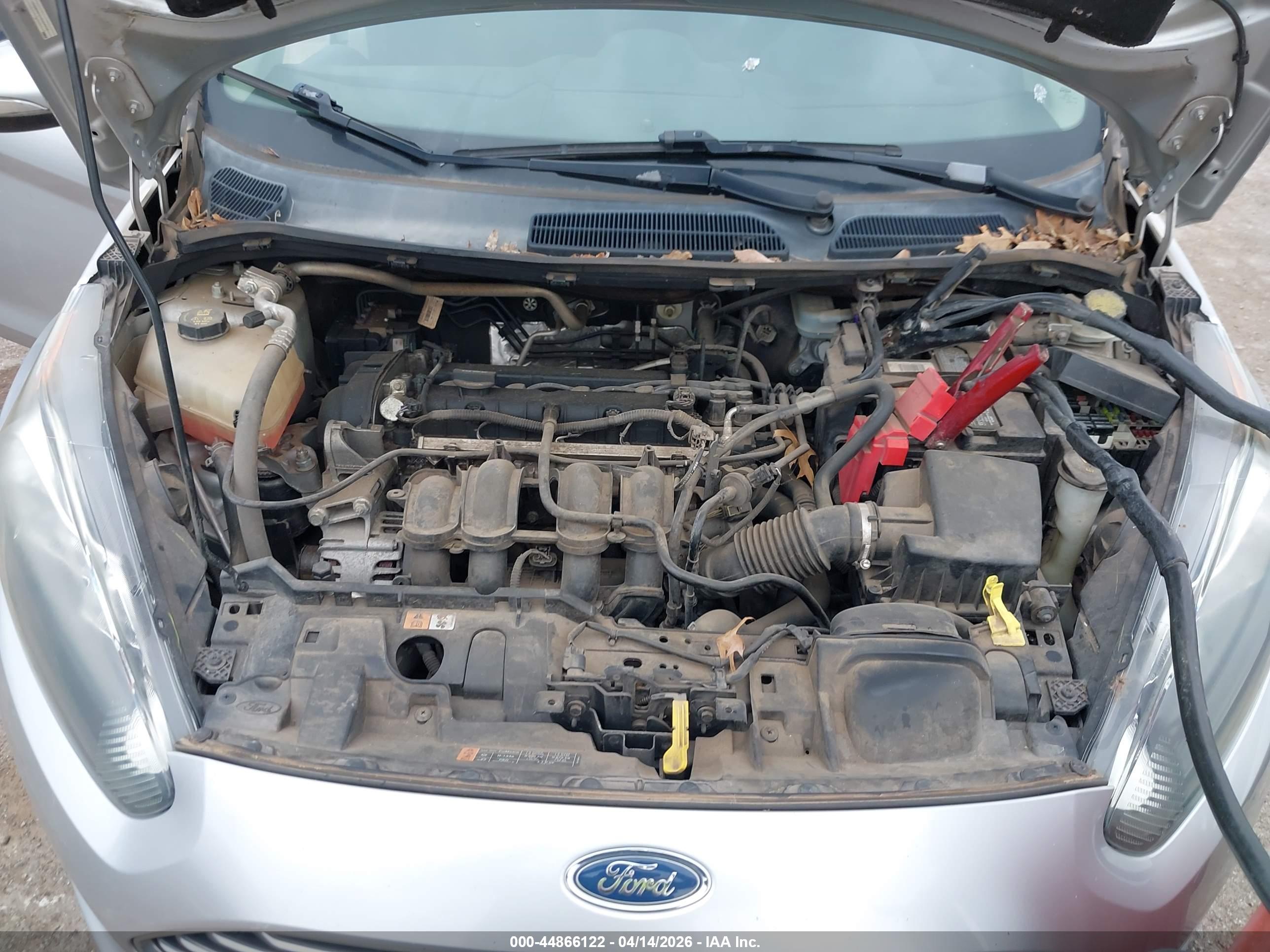FORD FIESTA image 10