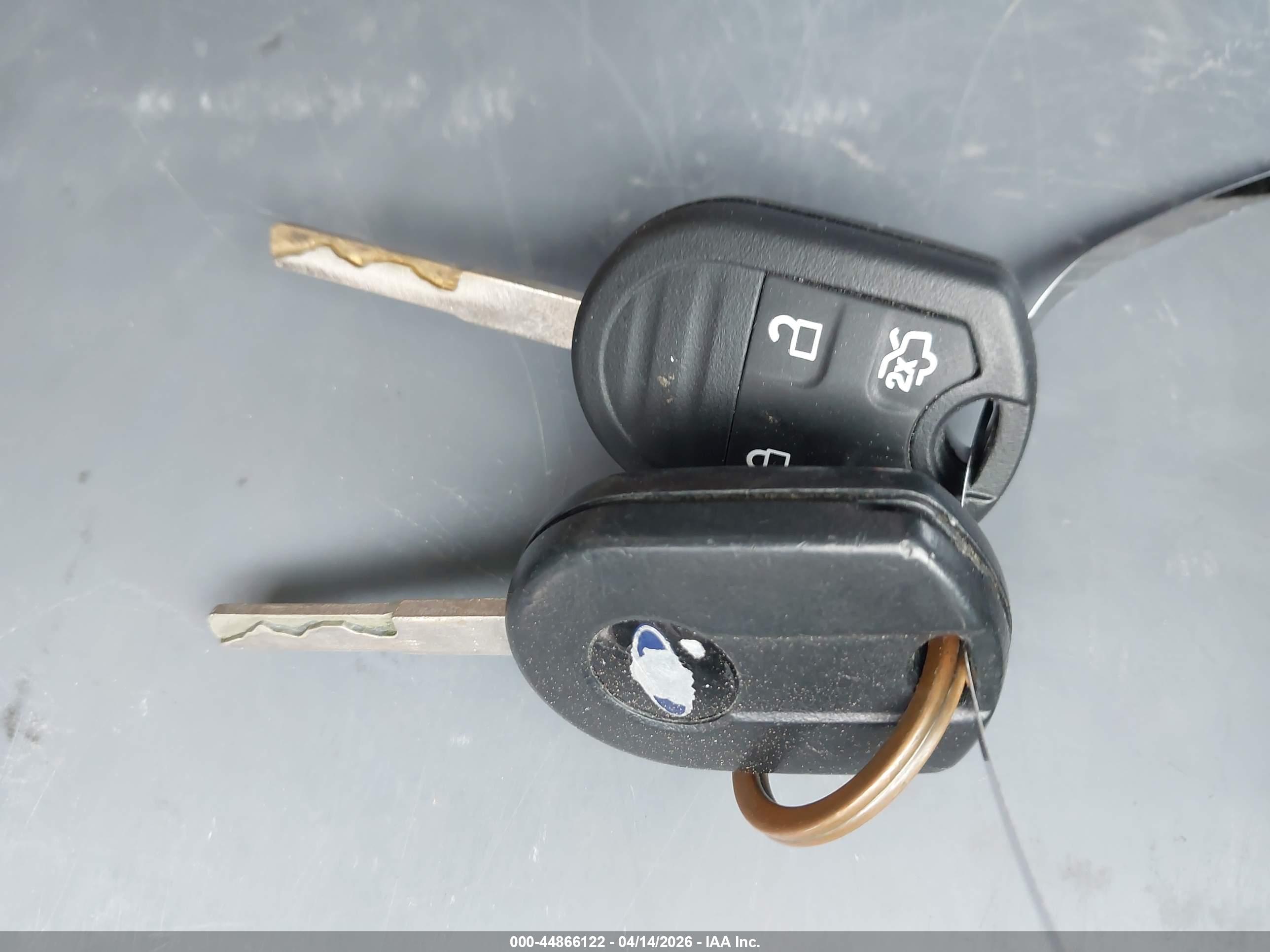 FORD FIESTA image 11