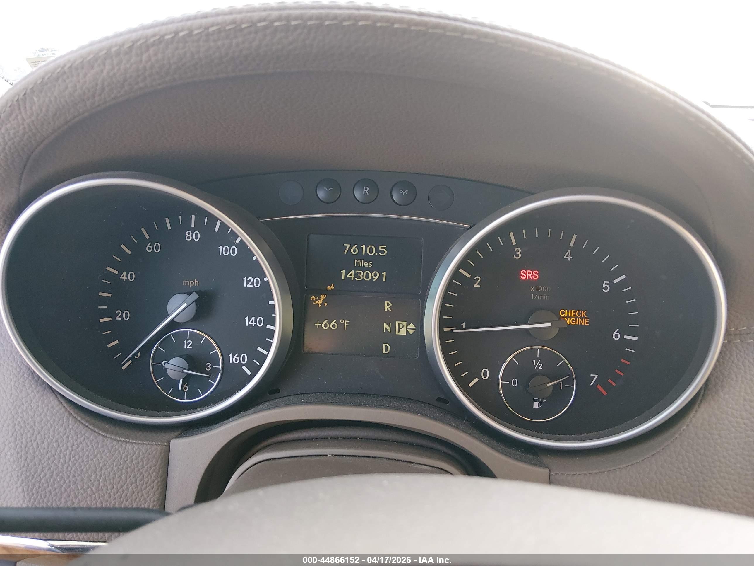MERCEDES-BENZ GL image 7