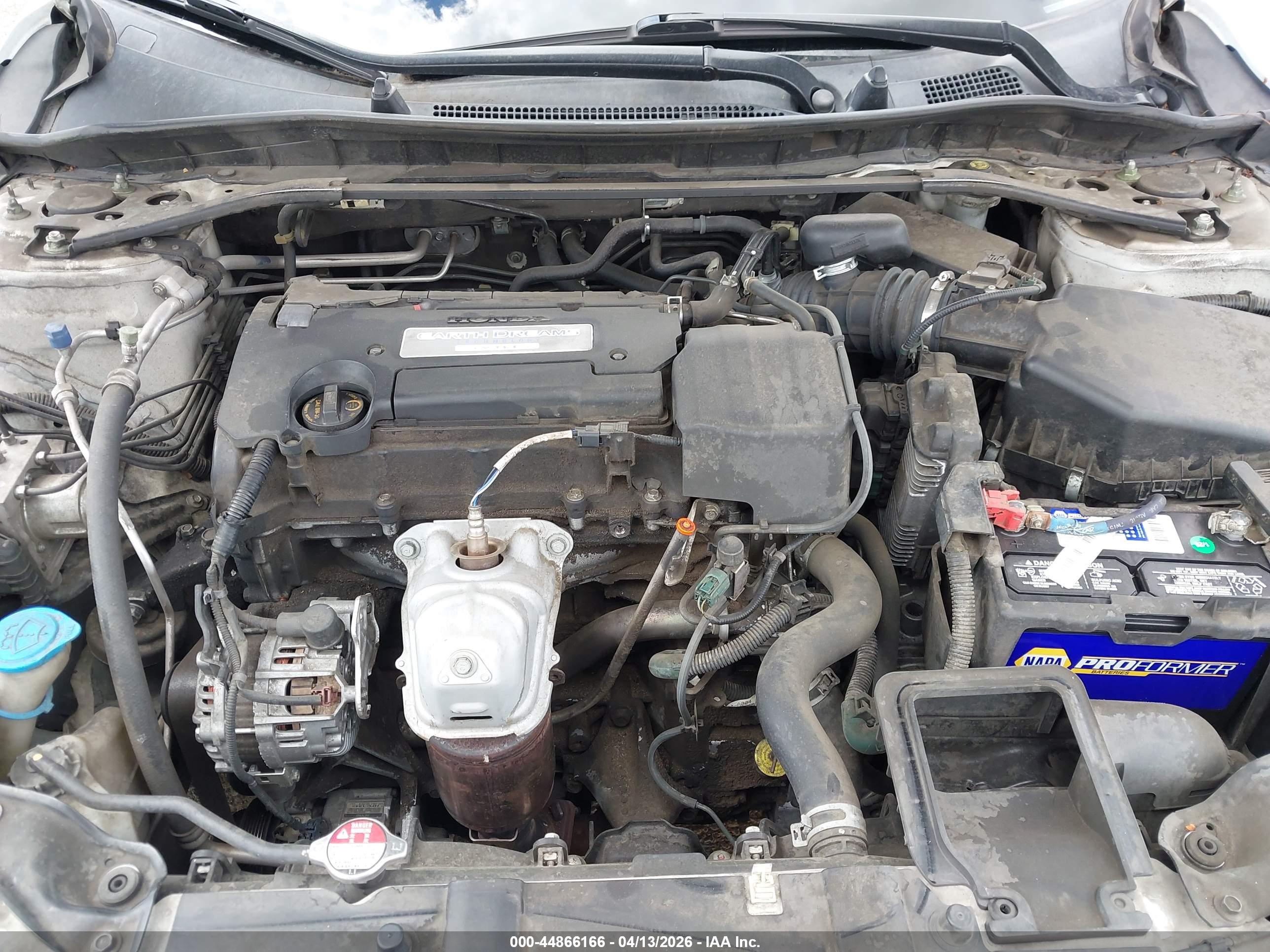 HONDA ACCORD image 10