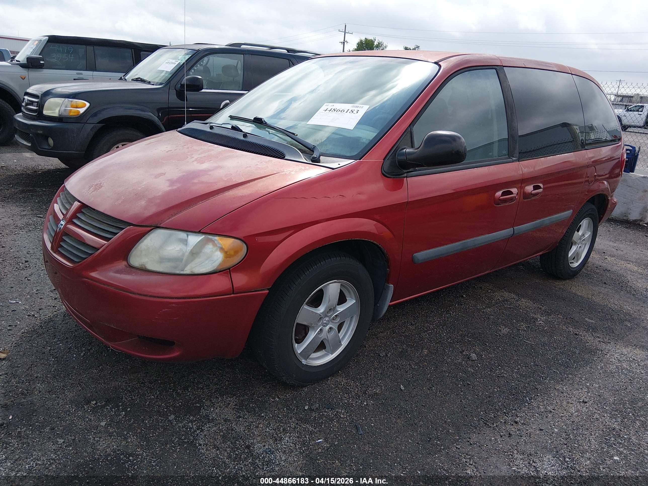 DODGE CARAVAN image 2
