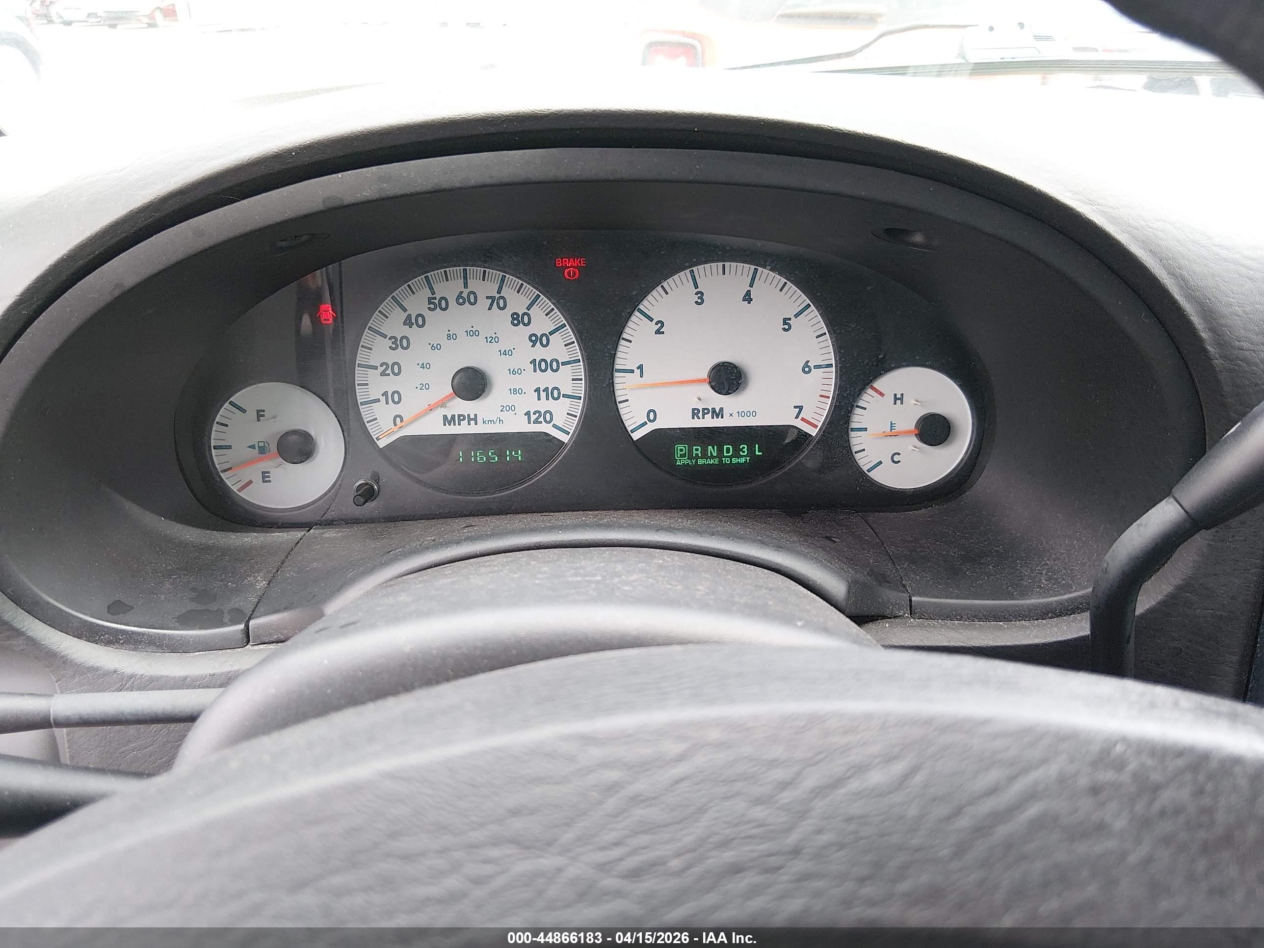 DODGE CARAVAN image 7