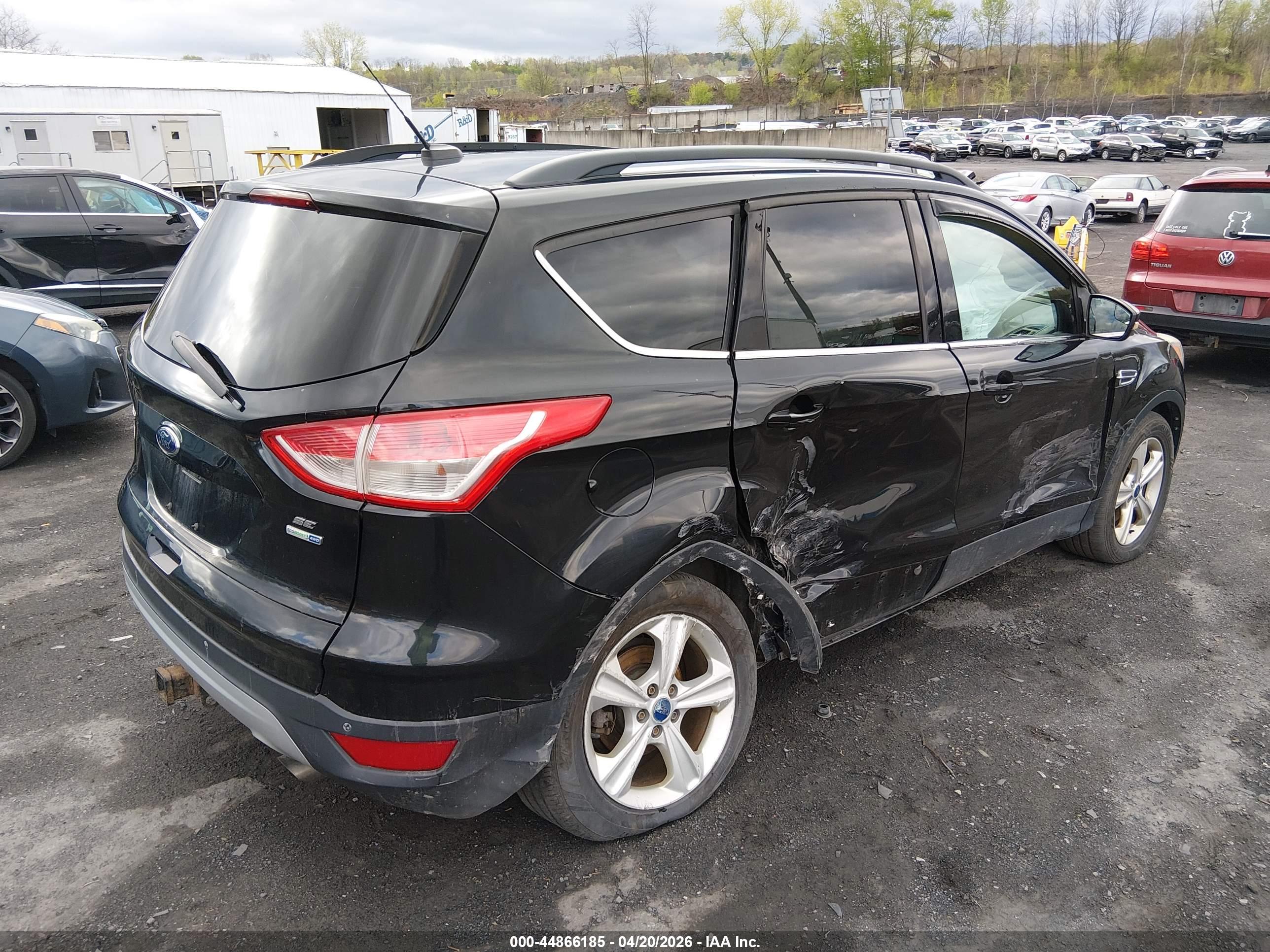 FORD ESCAPE image 4
