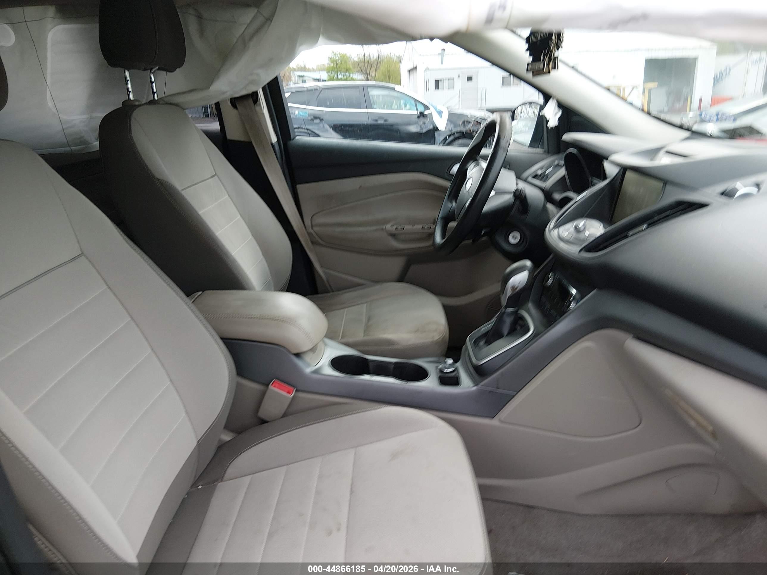 FORD ESCAPE image 5