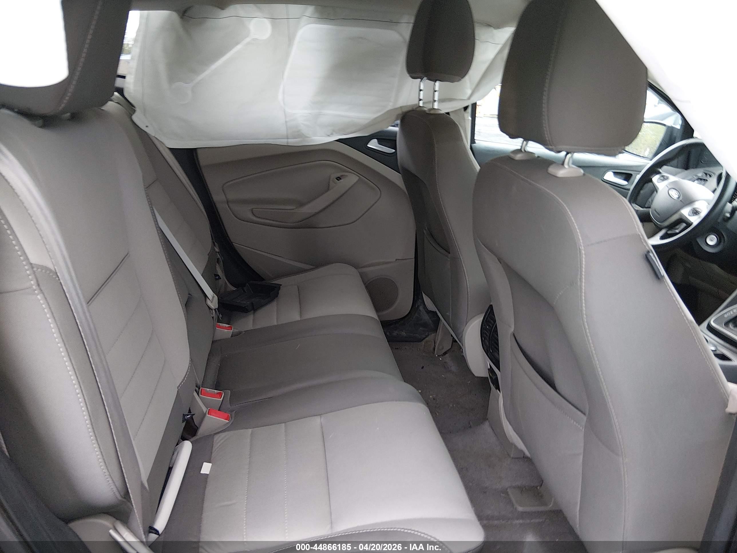 FORD ESCAPE image 8