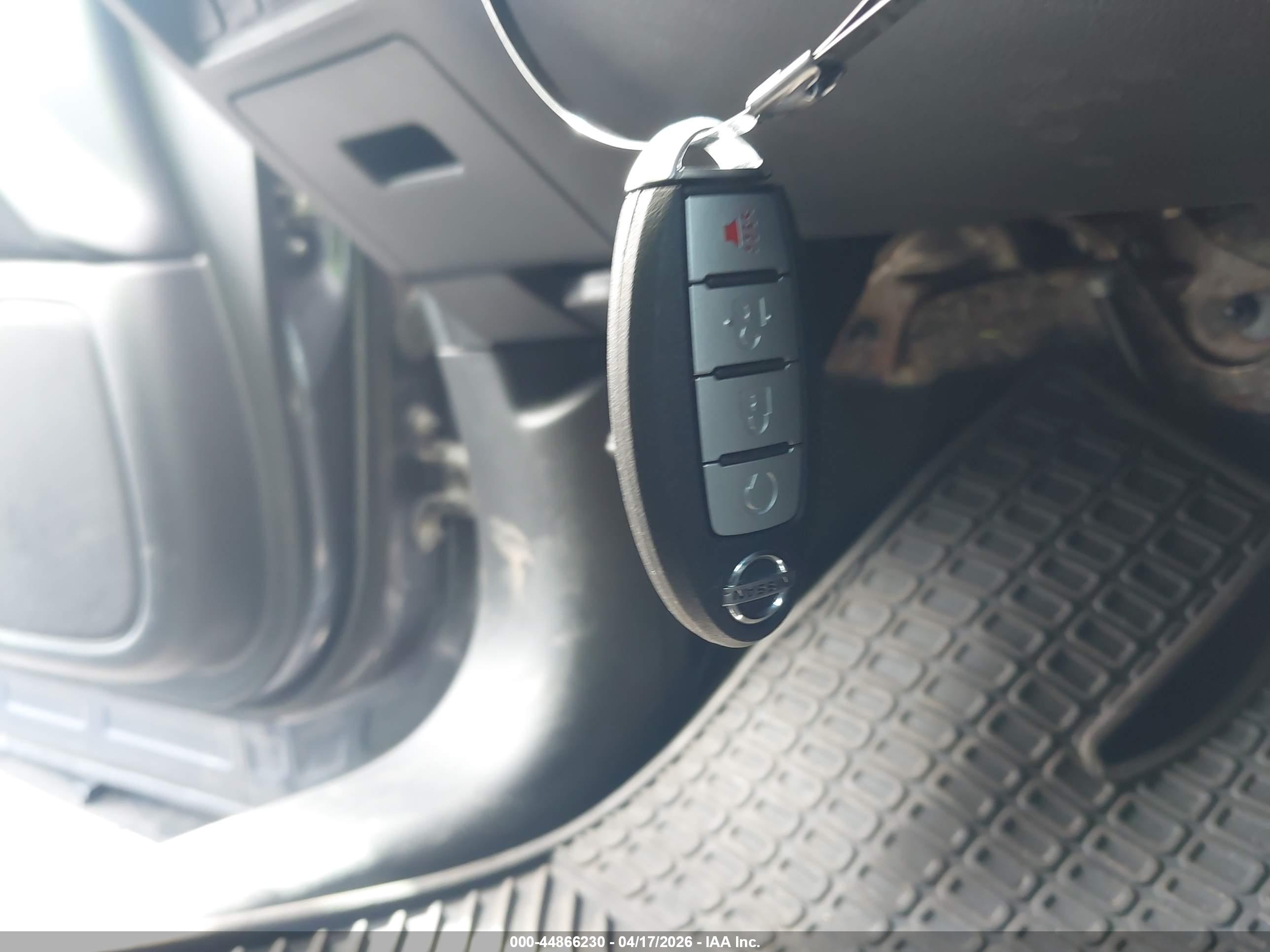 NISSAN PATHFINDER image 11