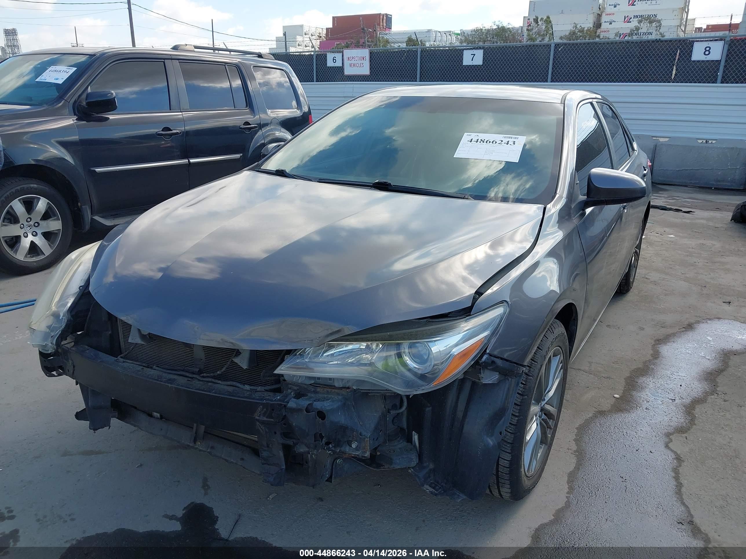 TOYOTA CAMRY image 6
