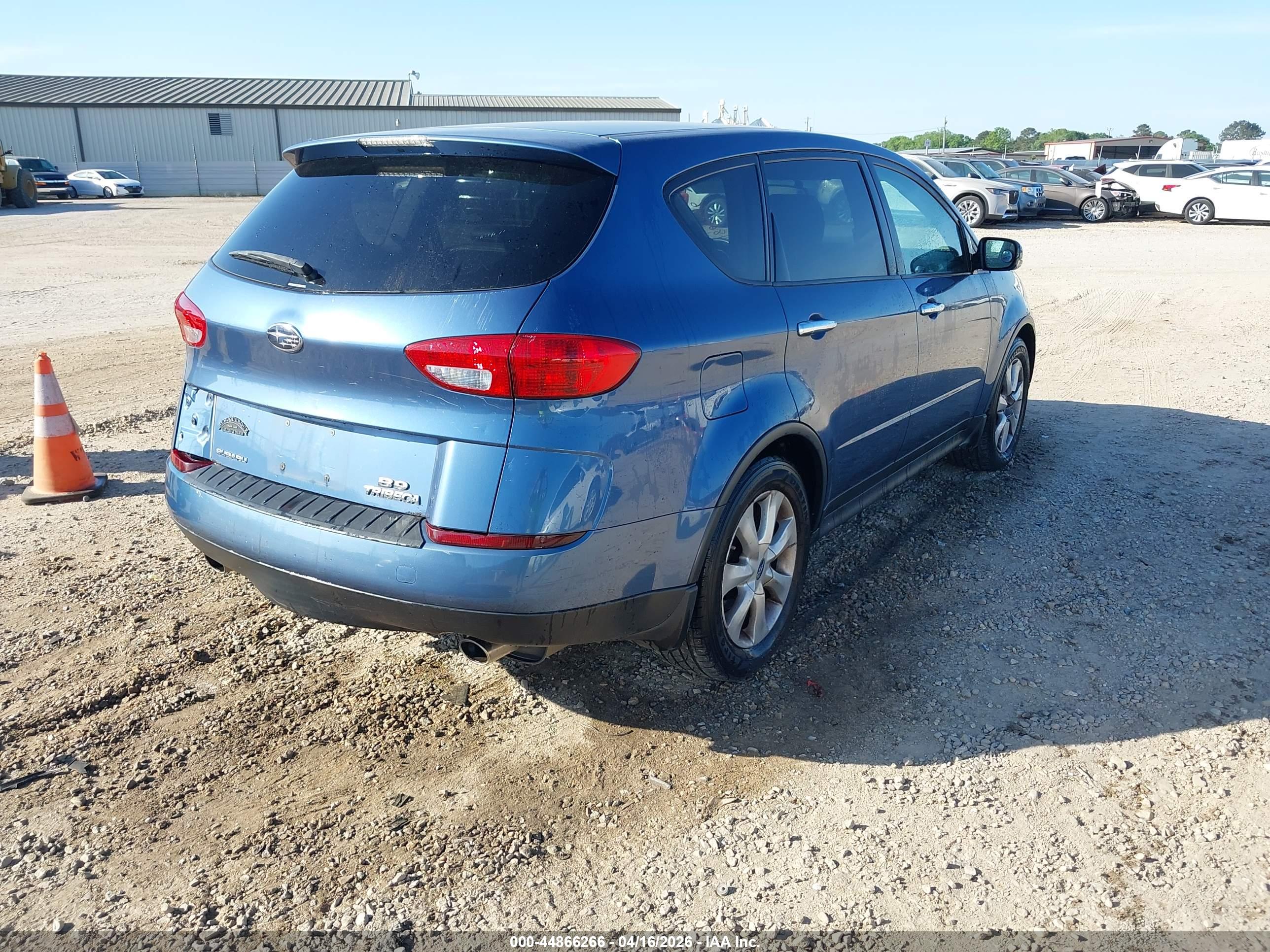 SUBARU B9 image 4
