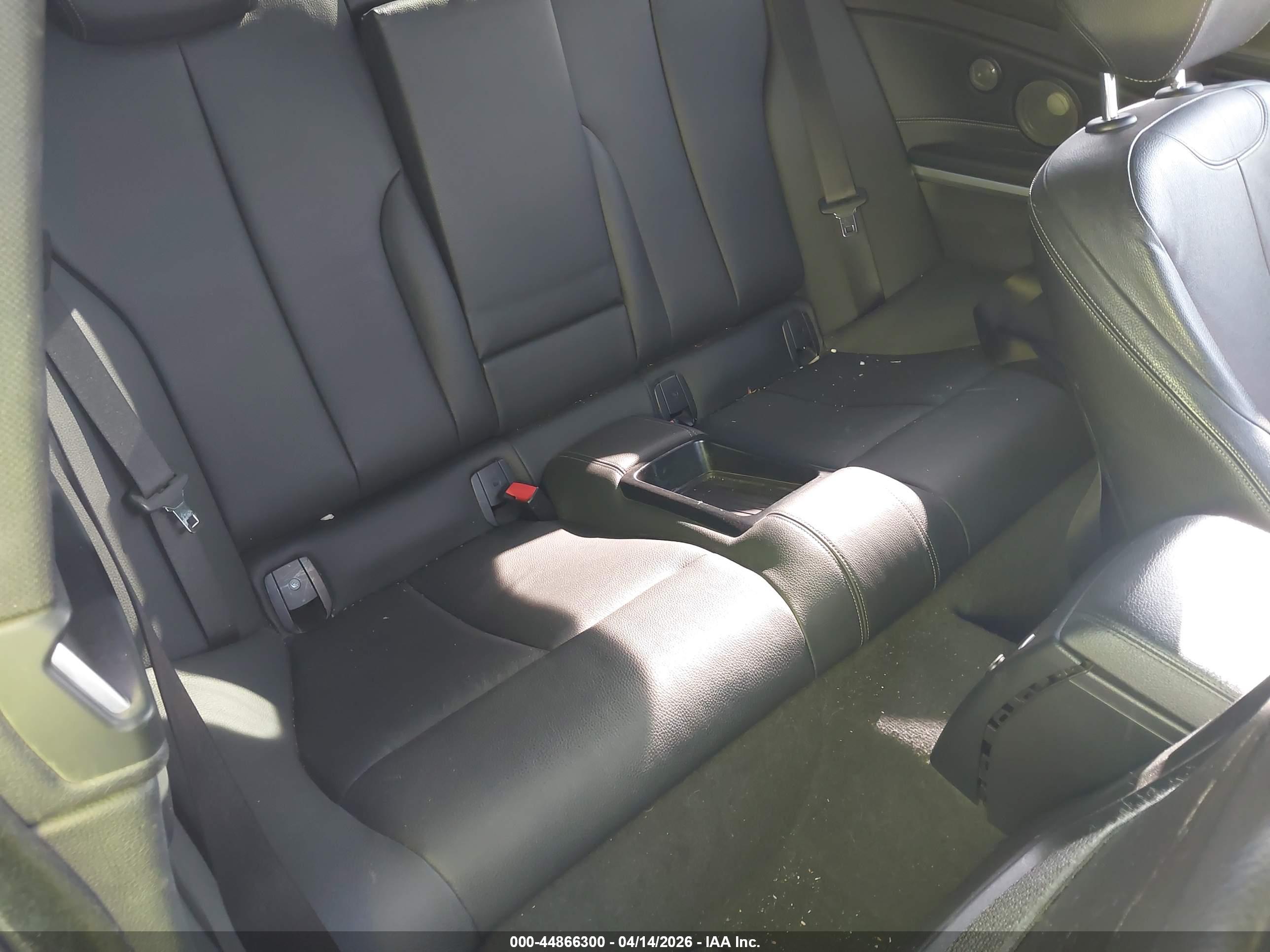 BMW 440I image 8
