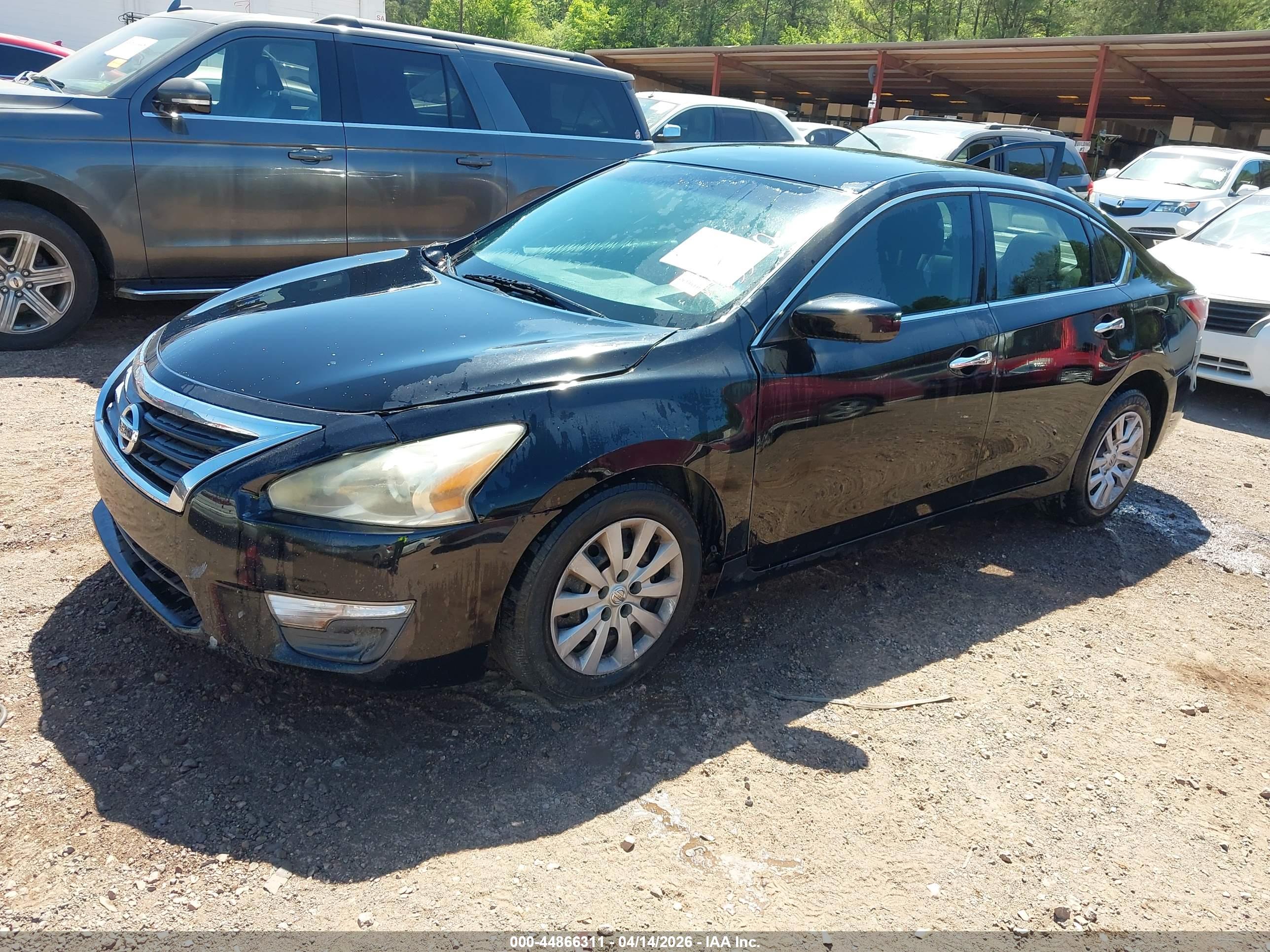 NISSAN ALTIMA image 2