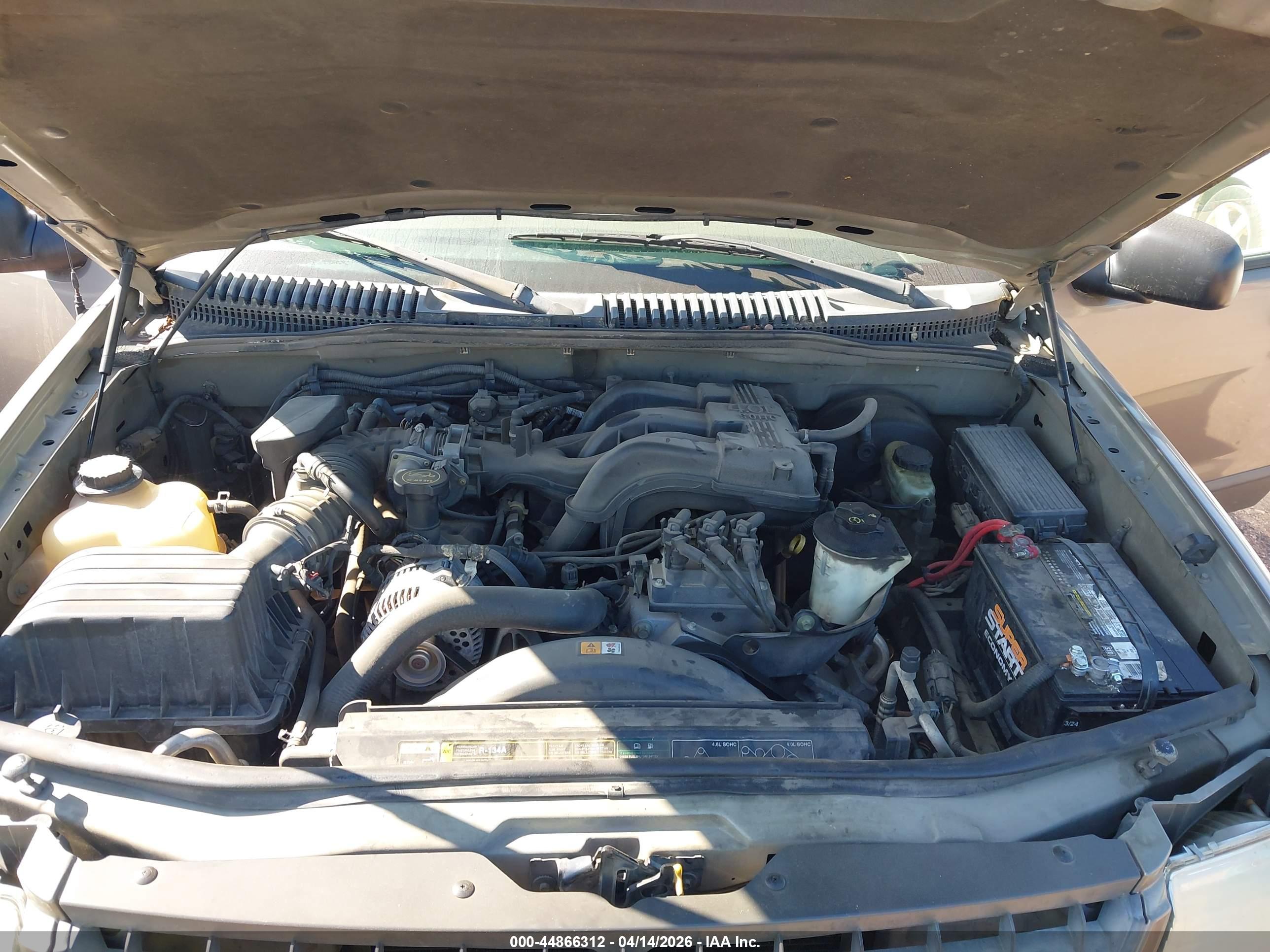 FORD EXPLORER image 10