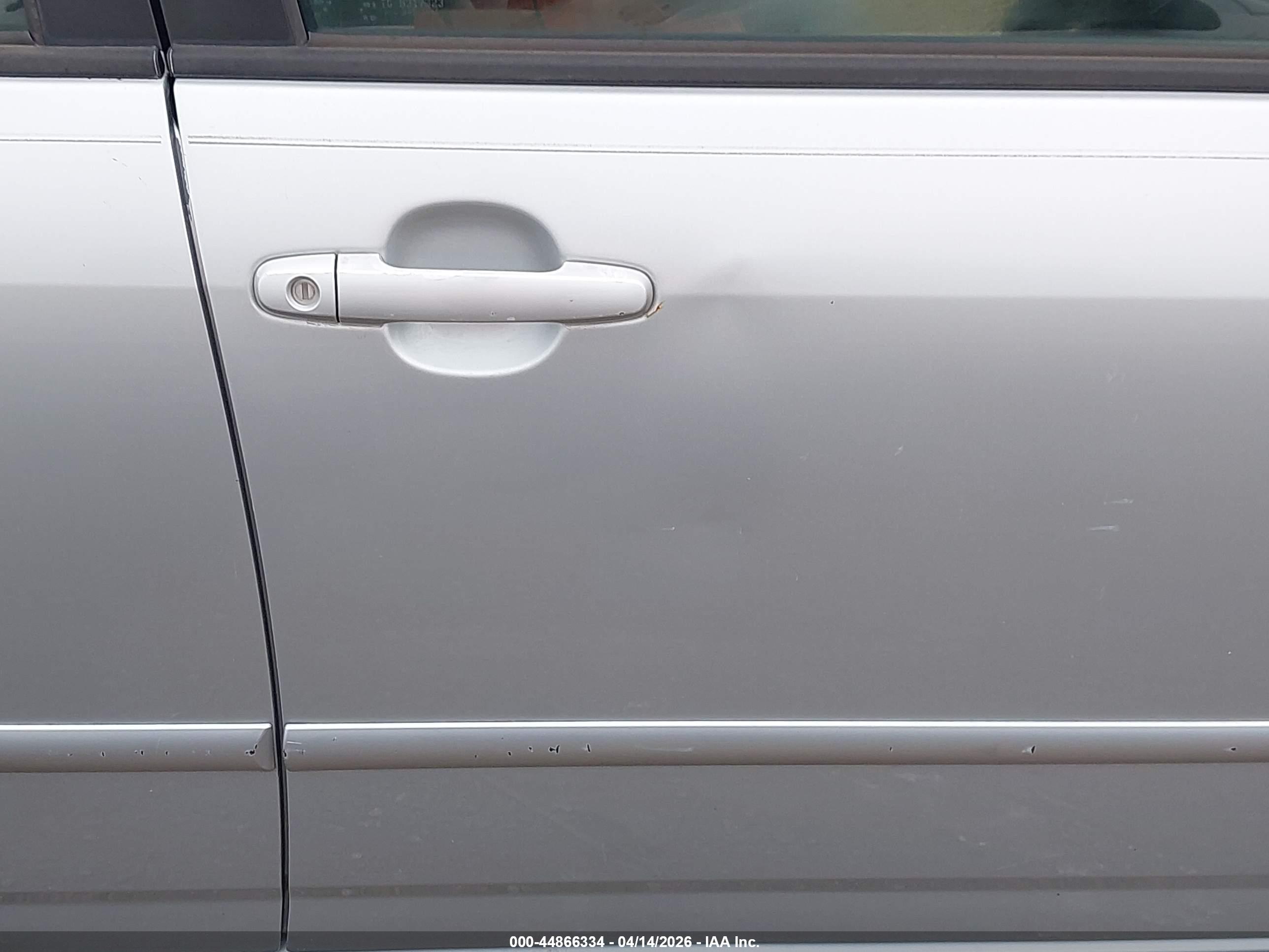 TOYOTA COROLLA image 6