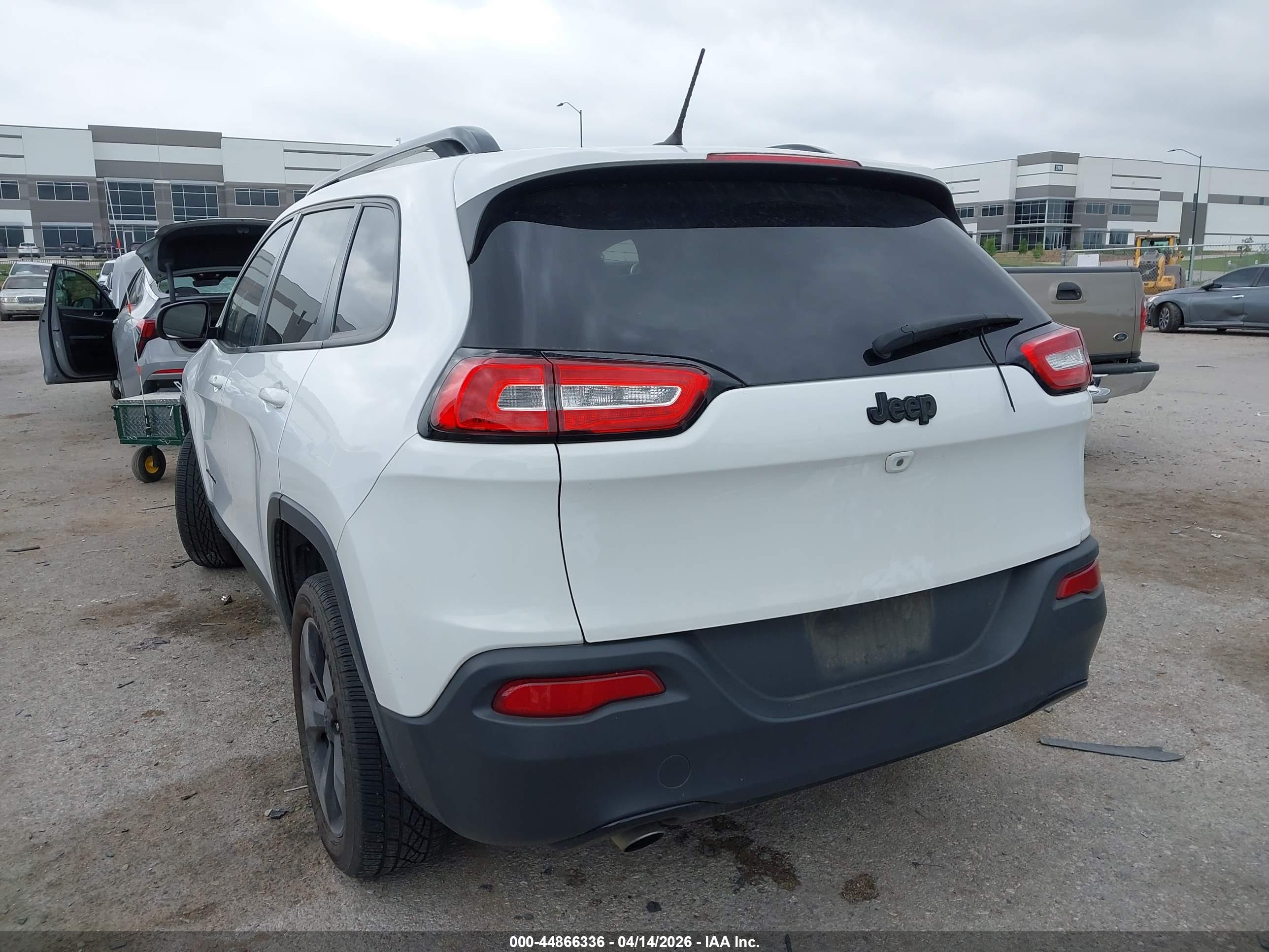 JEEP CHEROKEE image 3