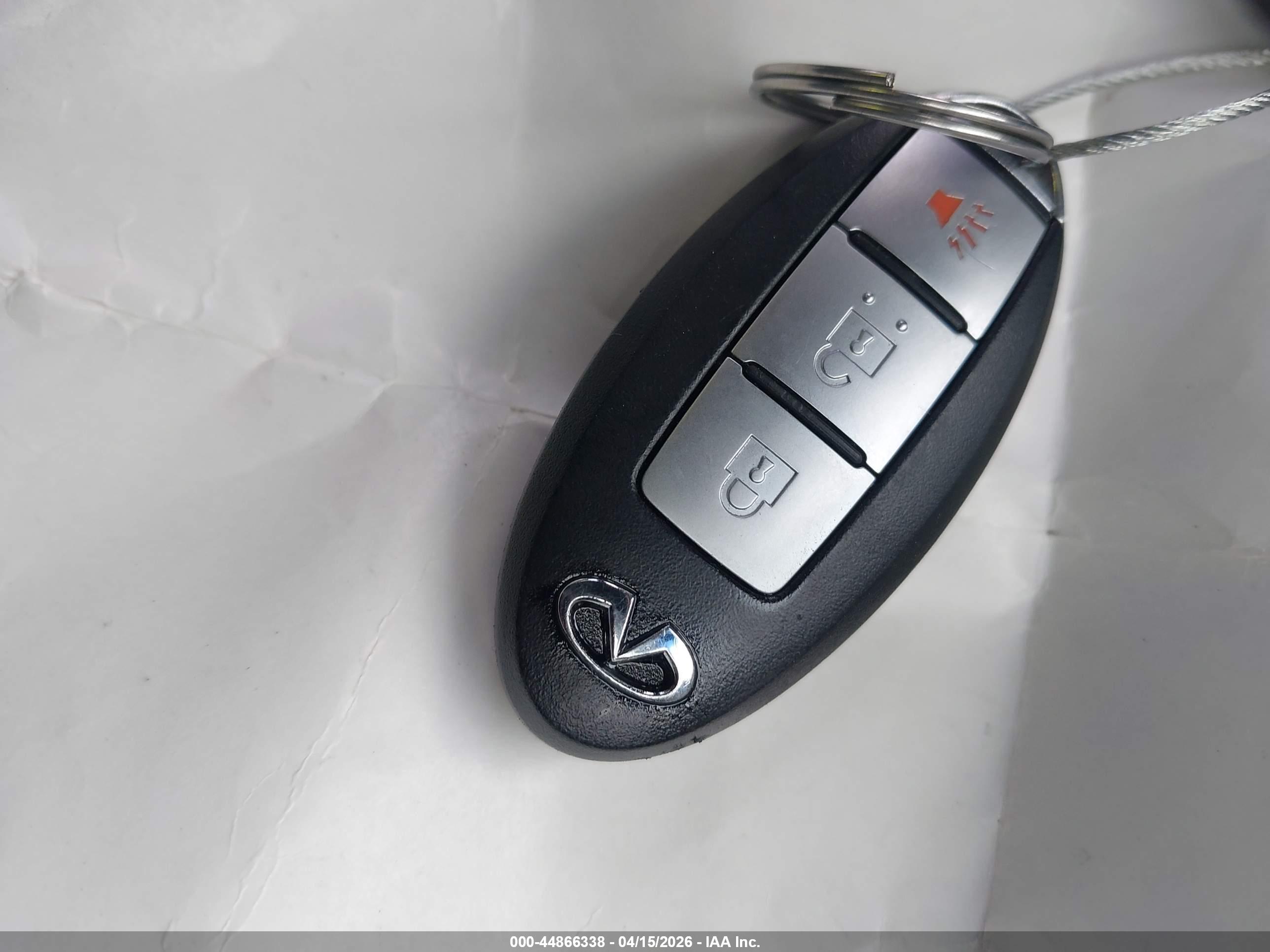 INFINITI EX35 image 11