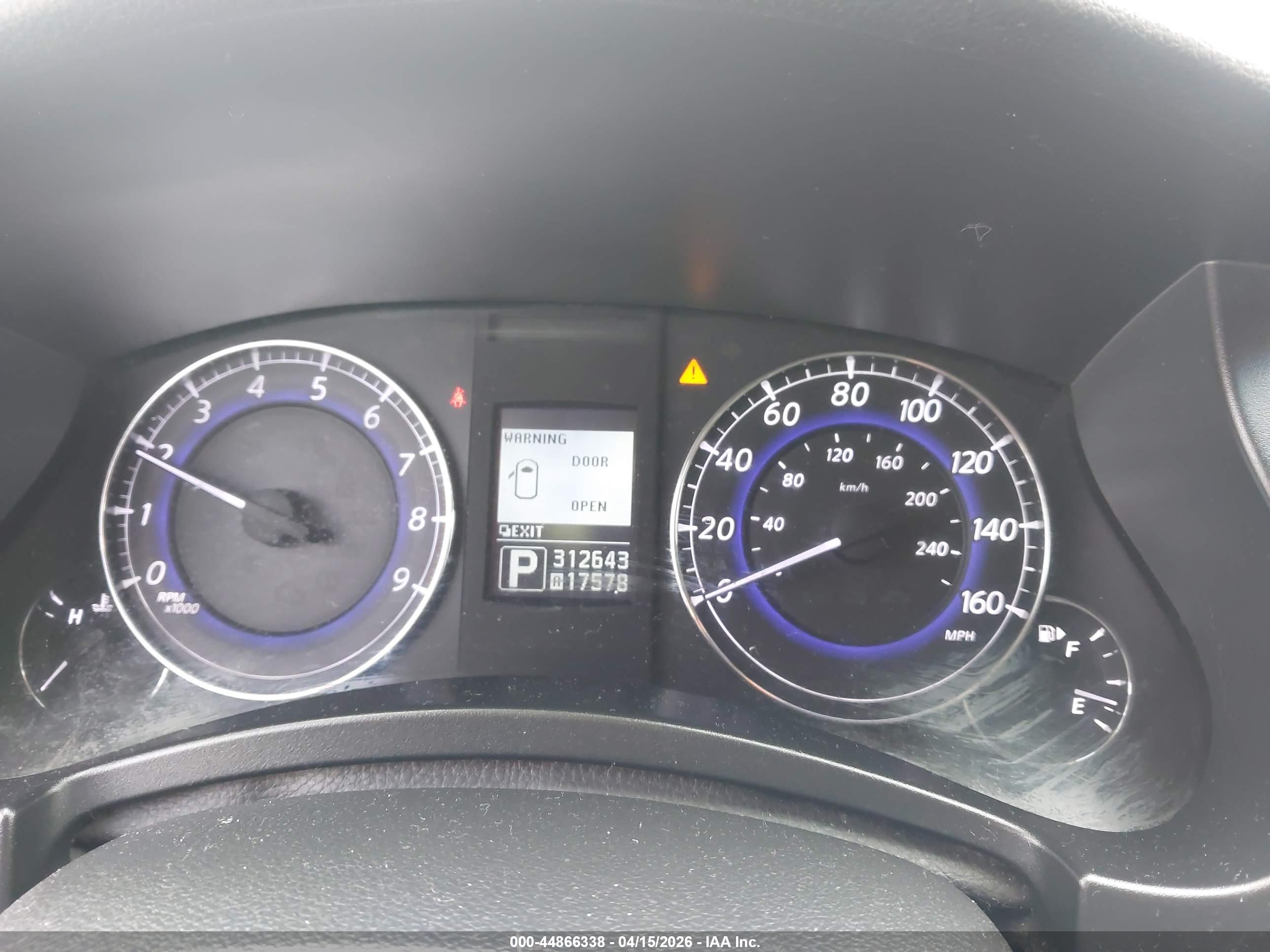 INFINITI EX35 image 7