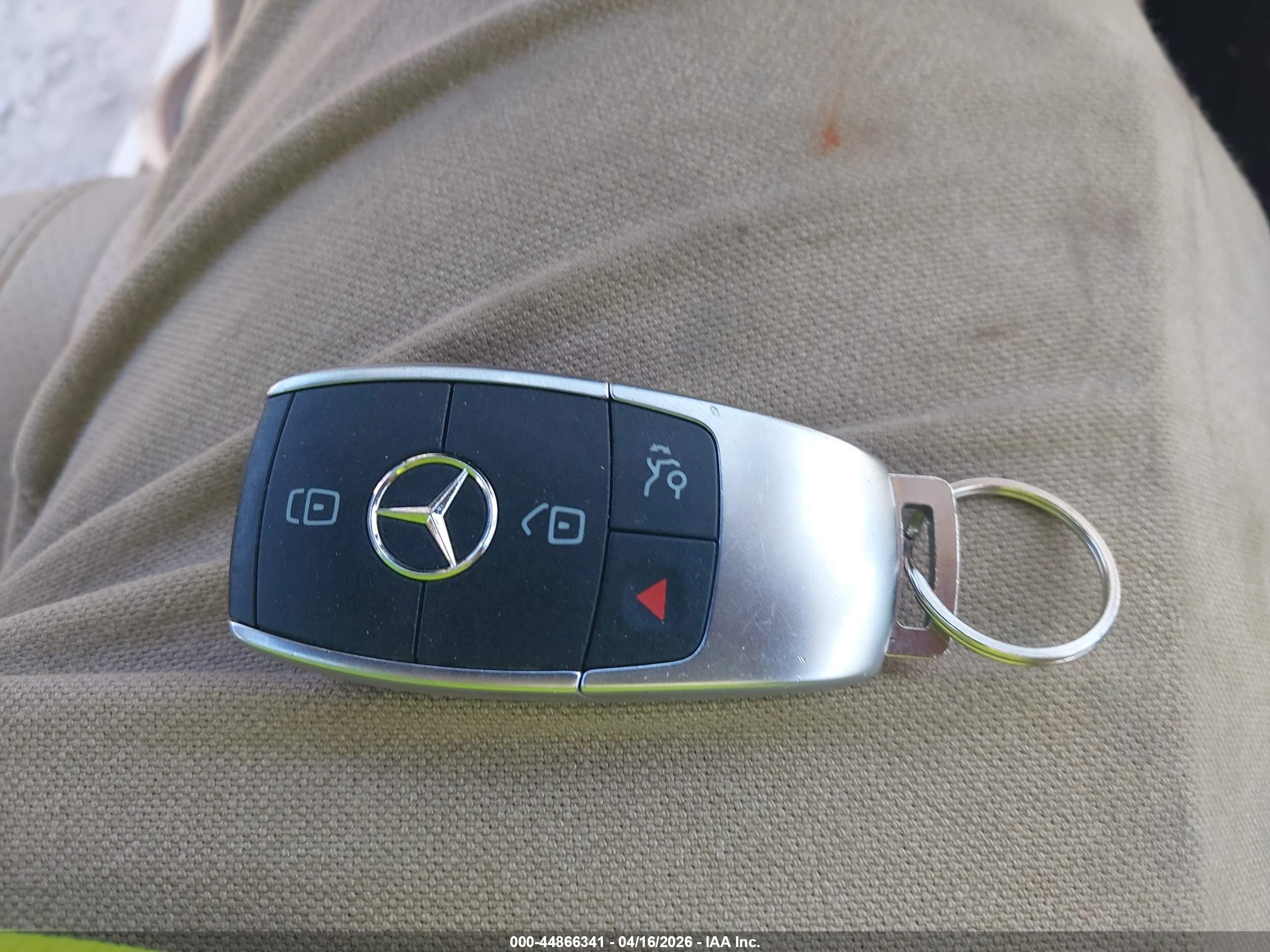 MERCEDES-BENZ GLE image 11