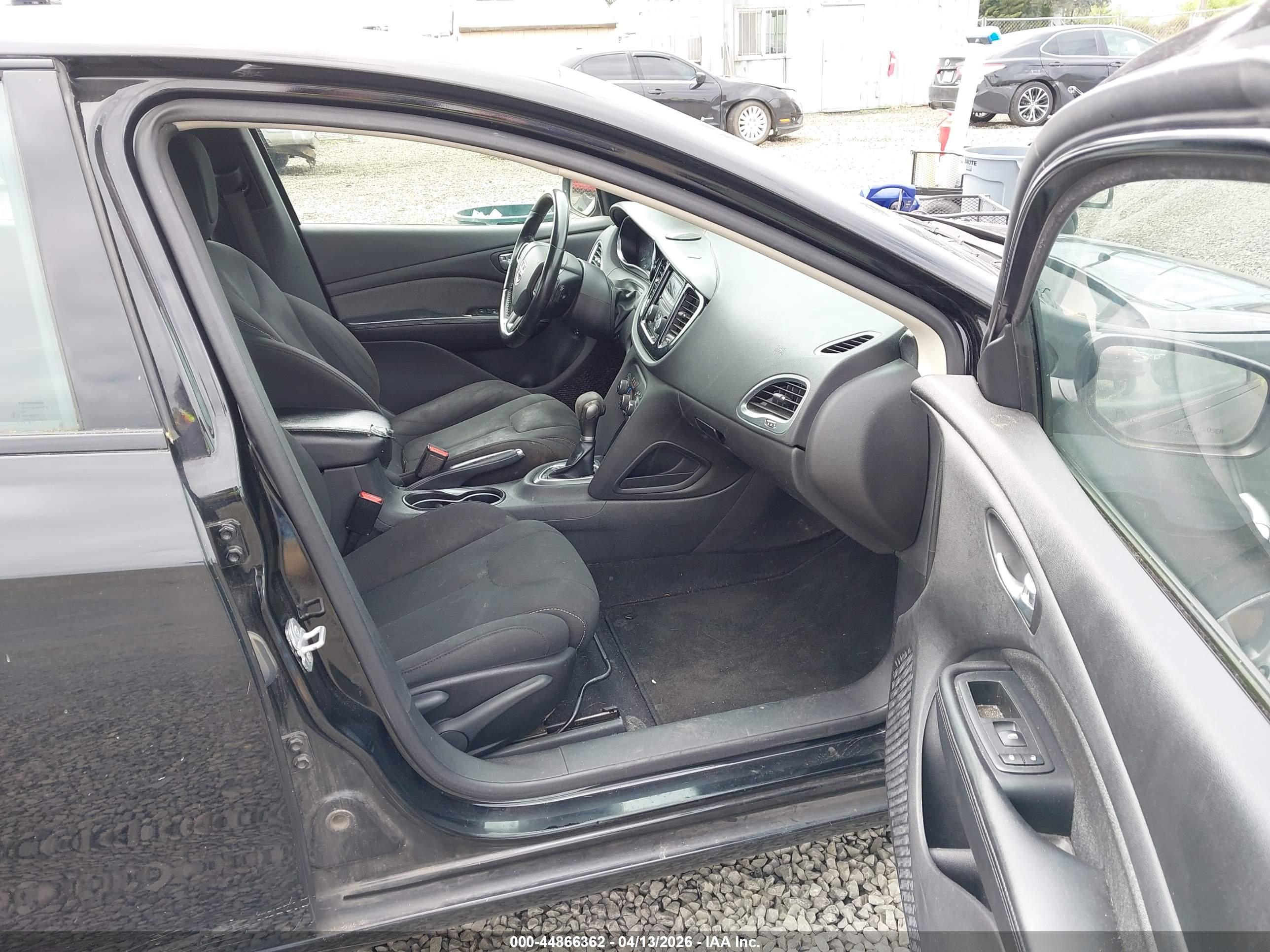 DODGE DART image 5