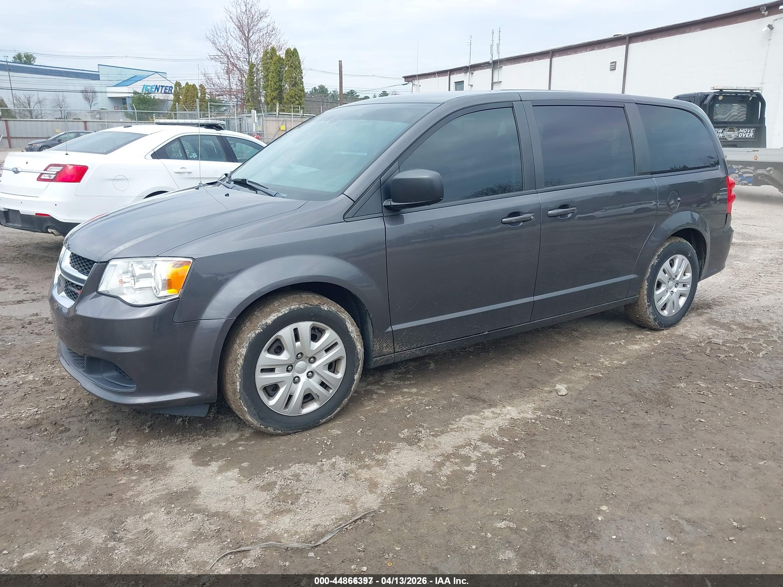 DODGE GRAND image 2