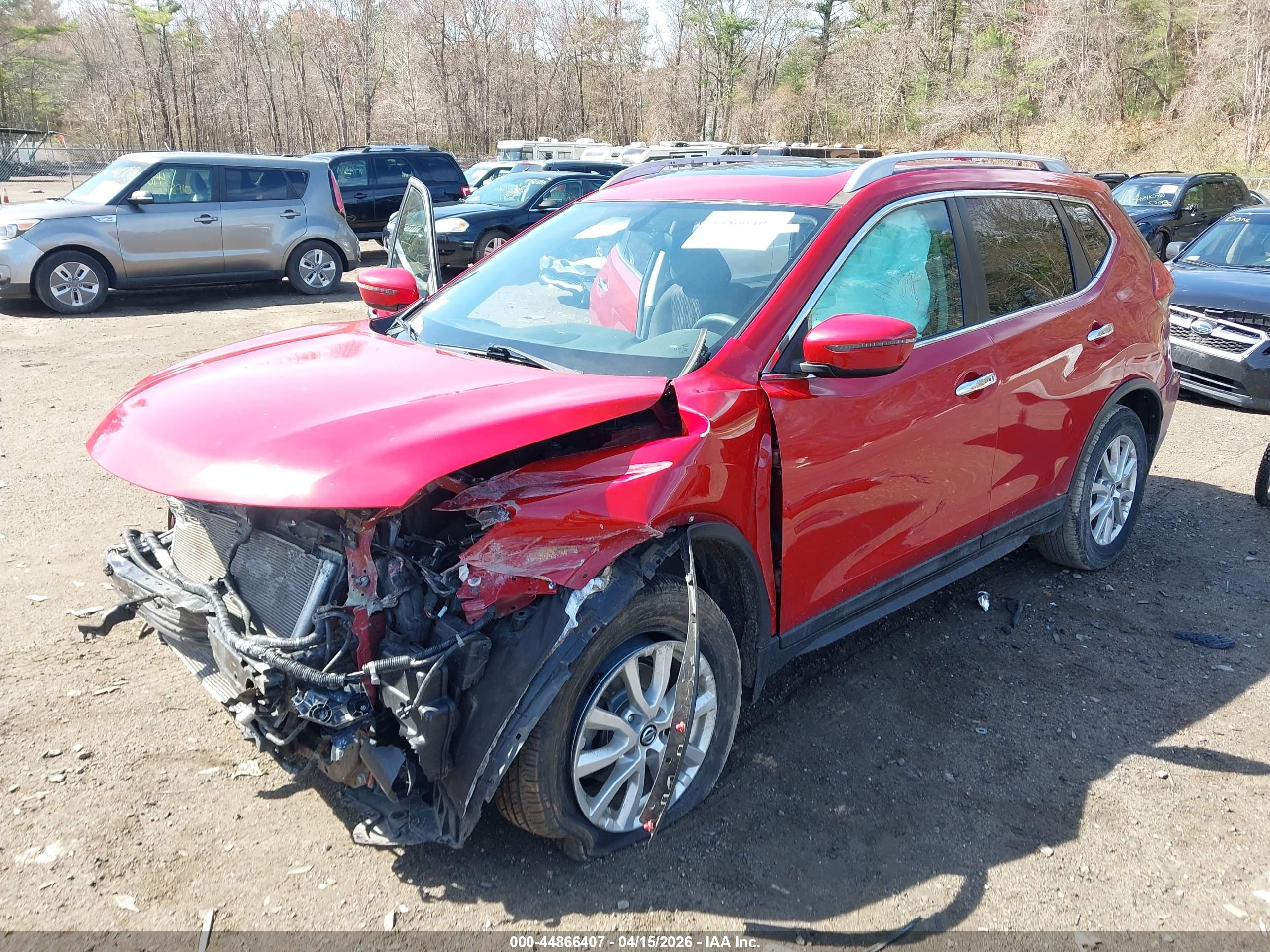 NISSAN ROGUE image 2