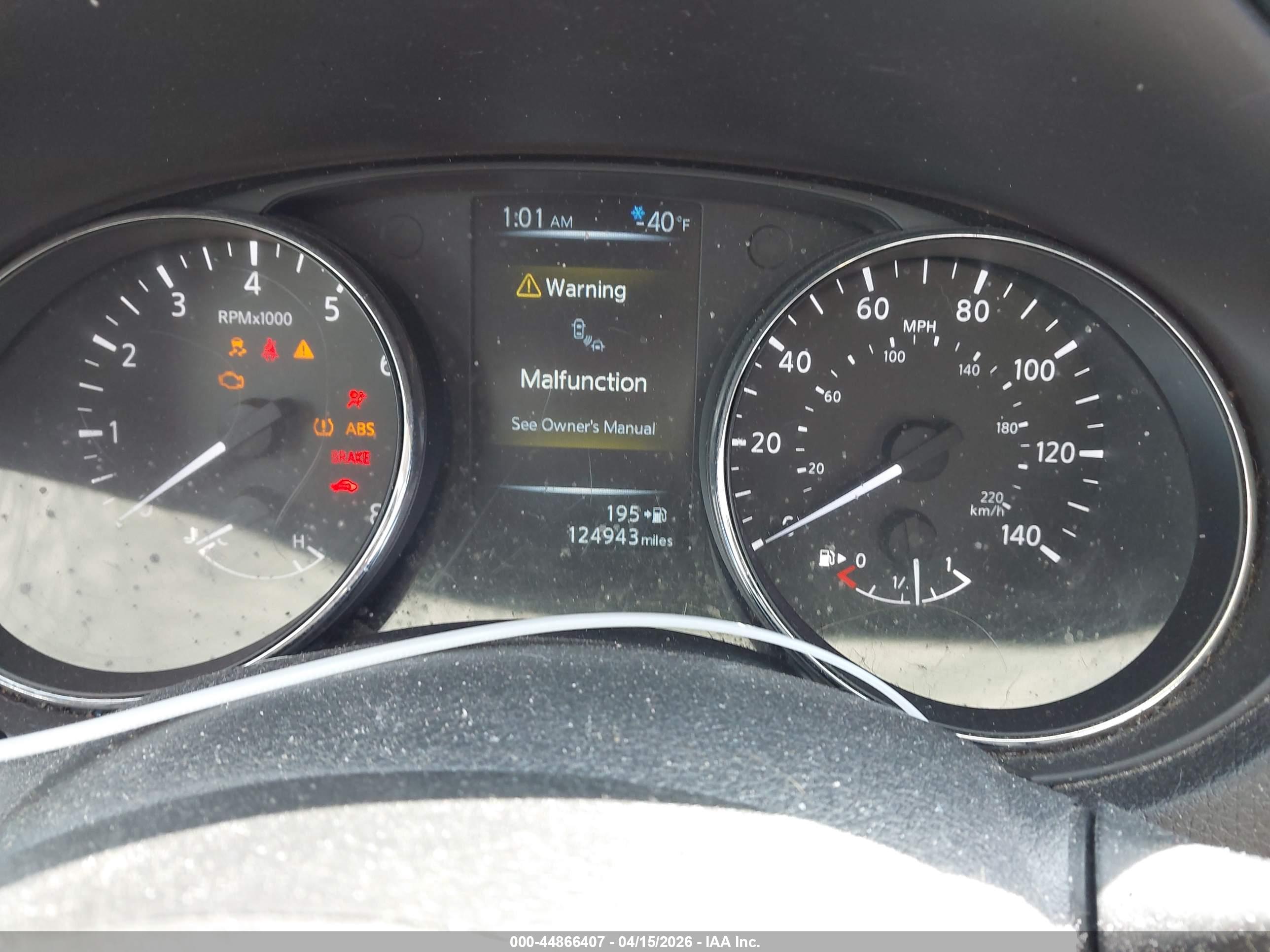NISSAN ROGUE image 7