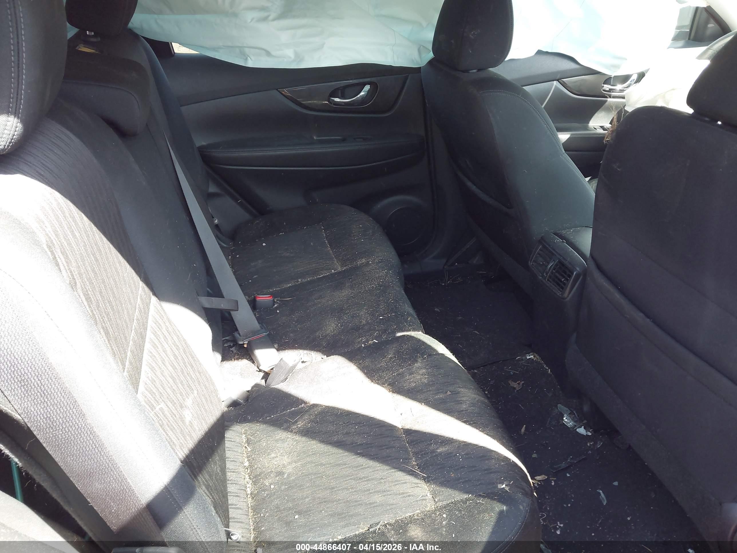 NISSAN ROGUE image 8