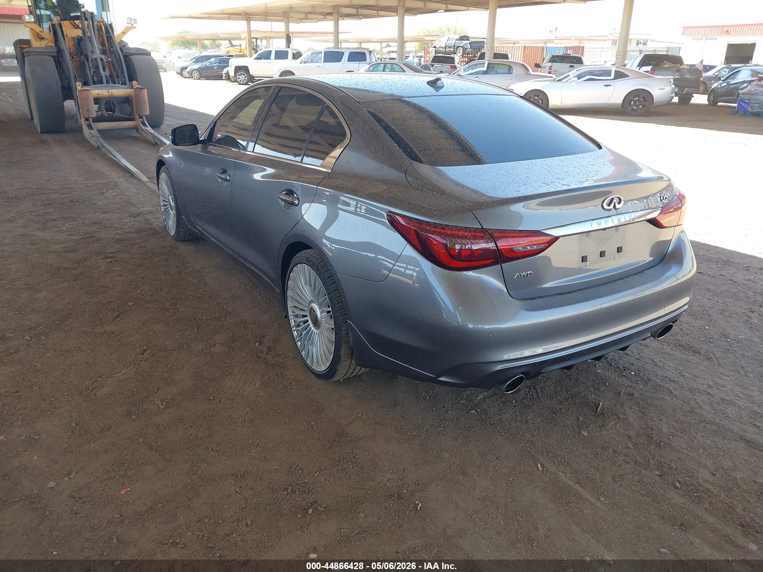 INFINITI Q50 image 3