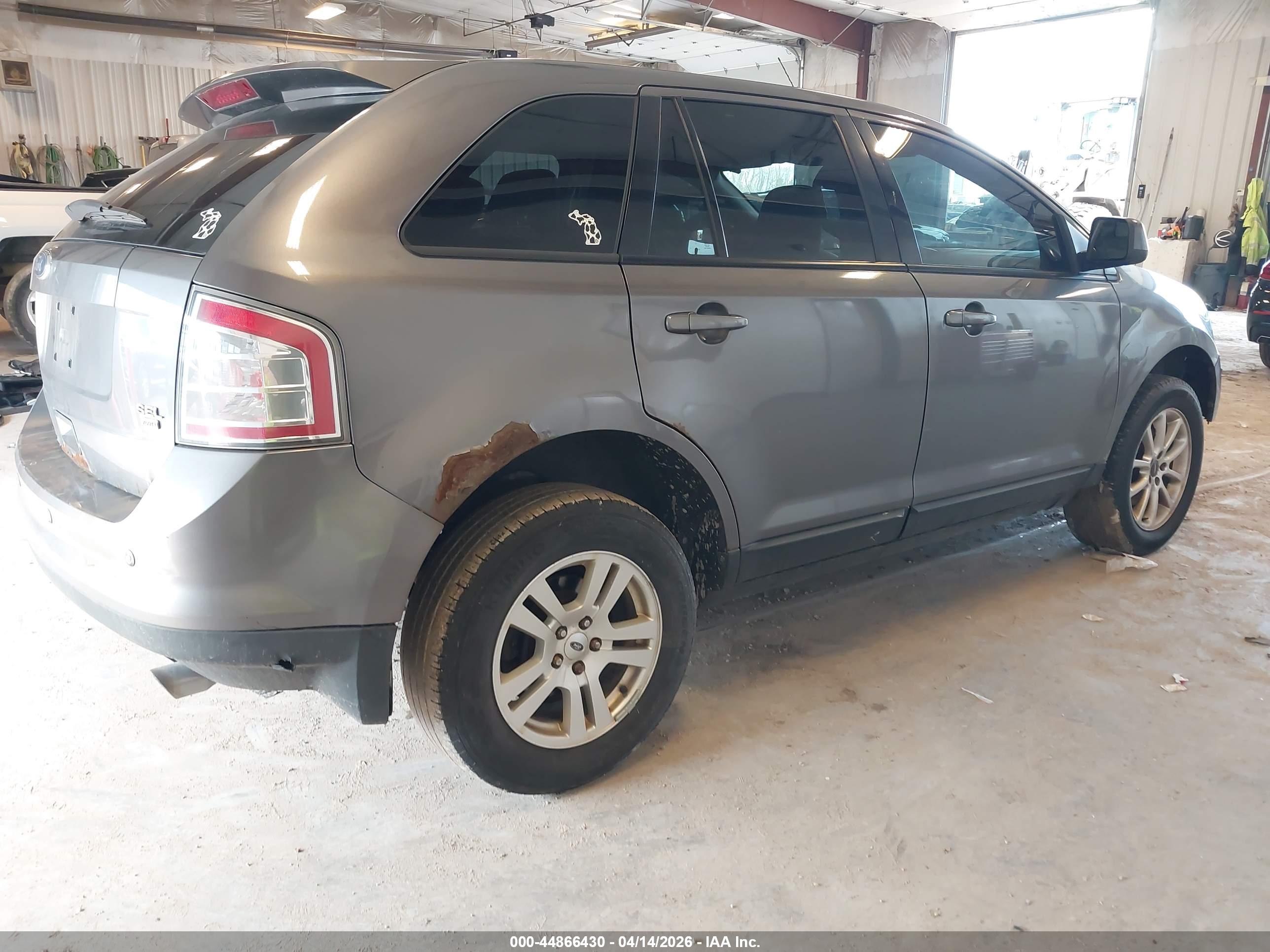 FORD EDGE image 4