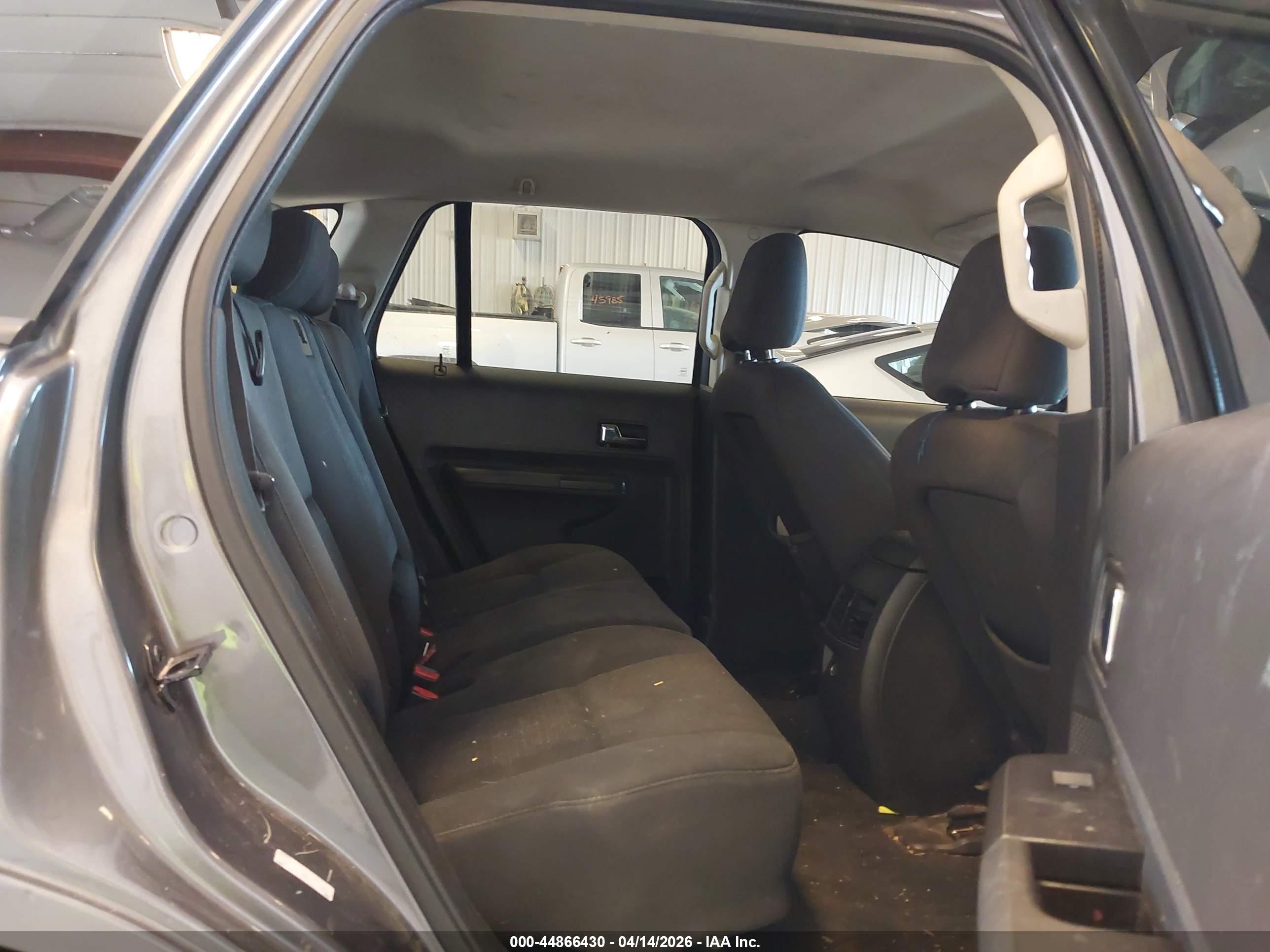 FORD EDGE image 8