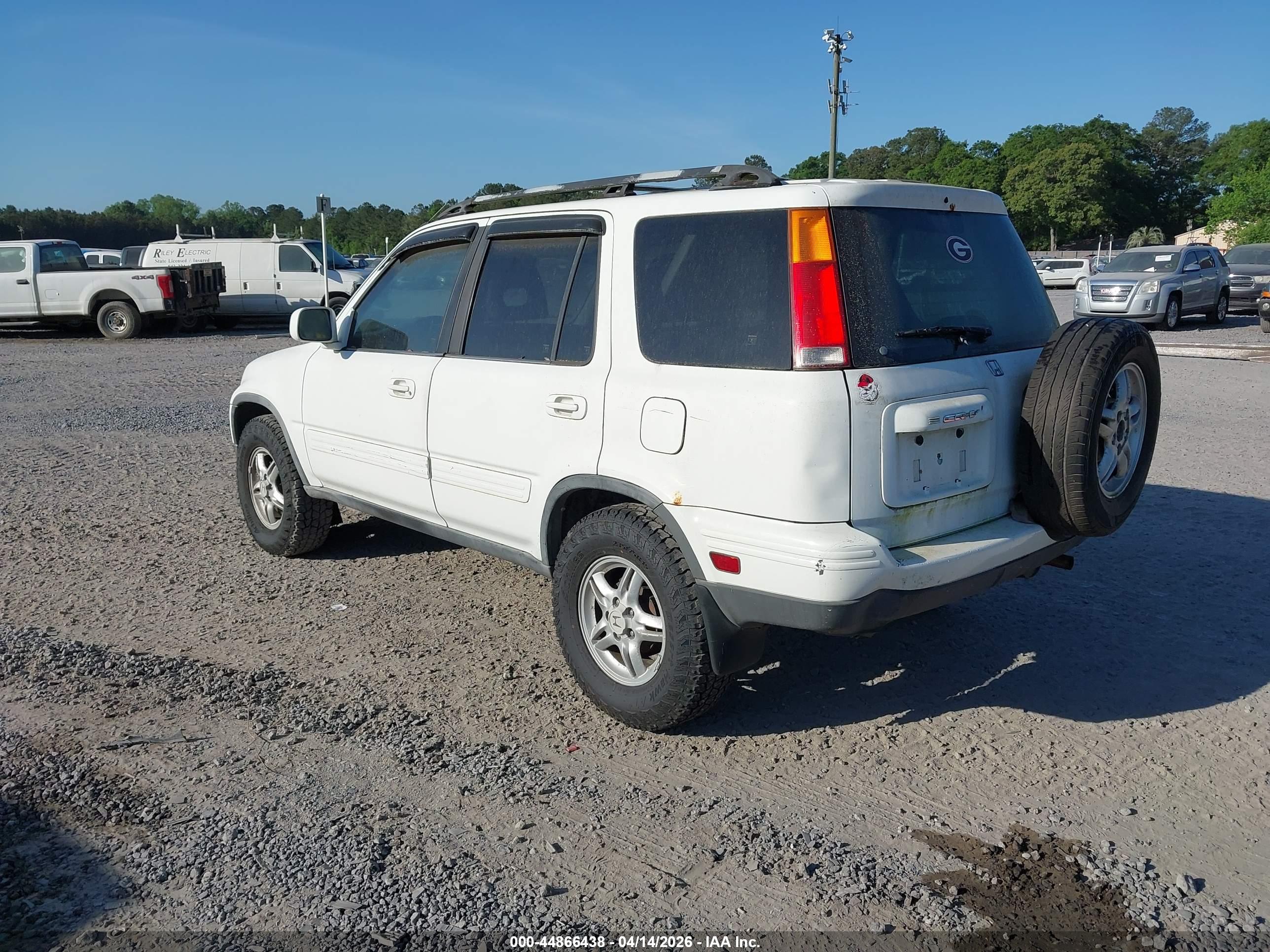 HONDA CR-V image 3