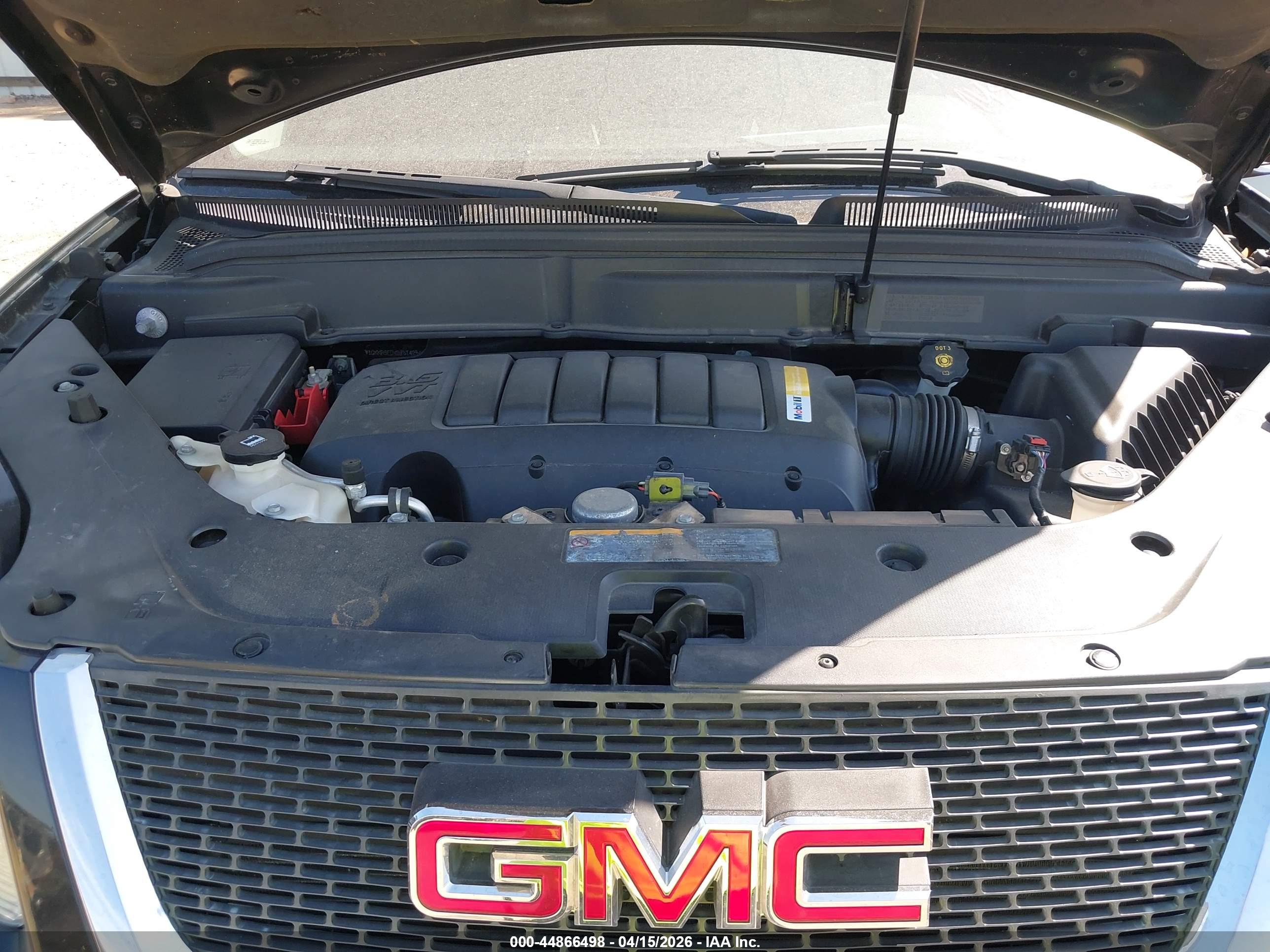 GMC ACADIA image 10