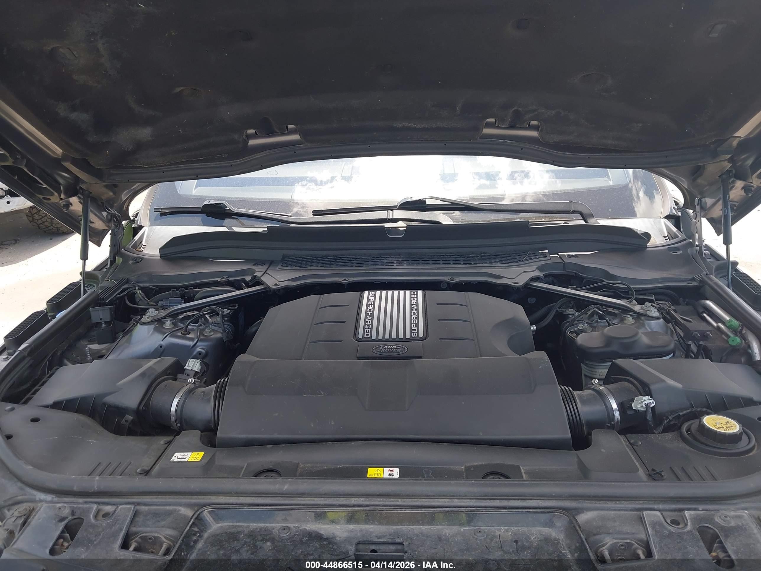 LAND ROVER image 10