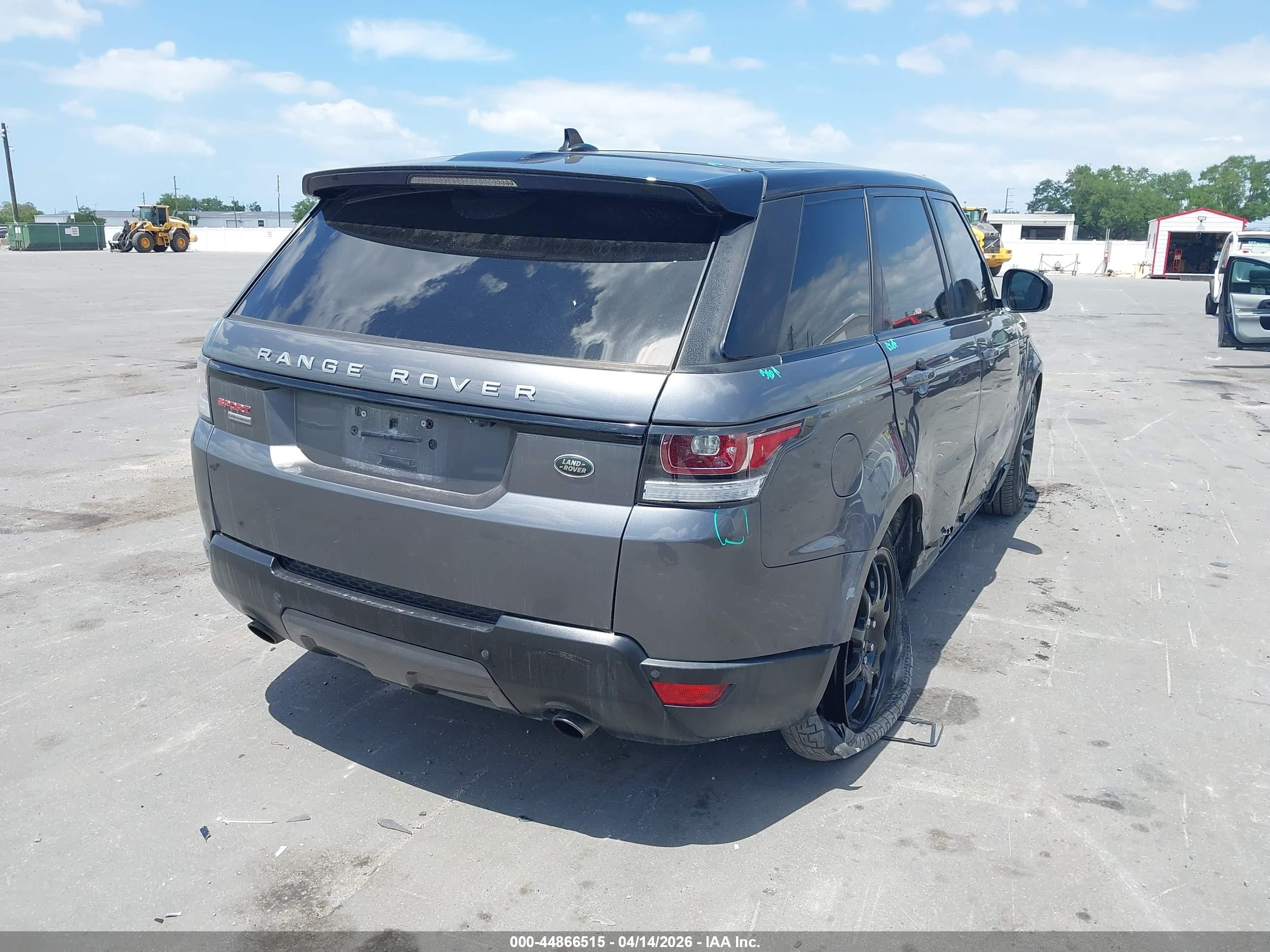 LAND ROVER image 4