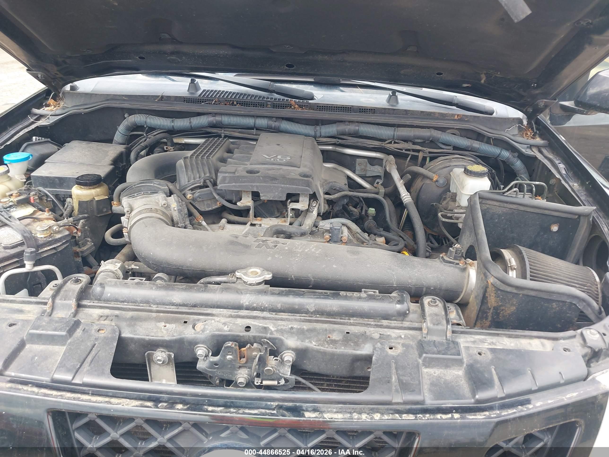 NISSAN FRONTIER image 10