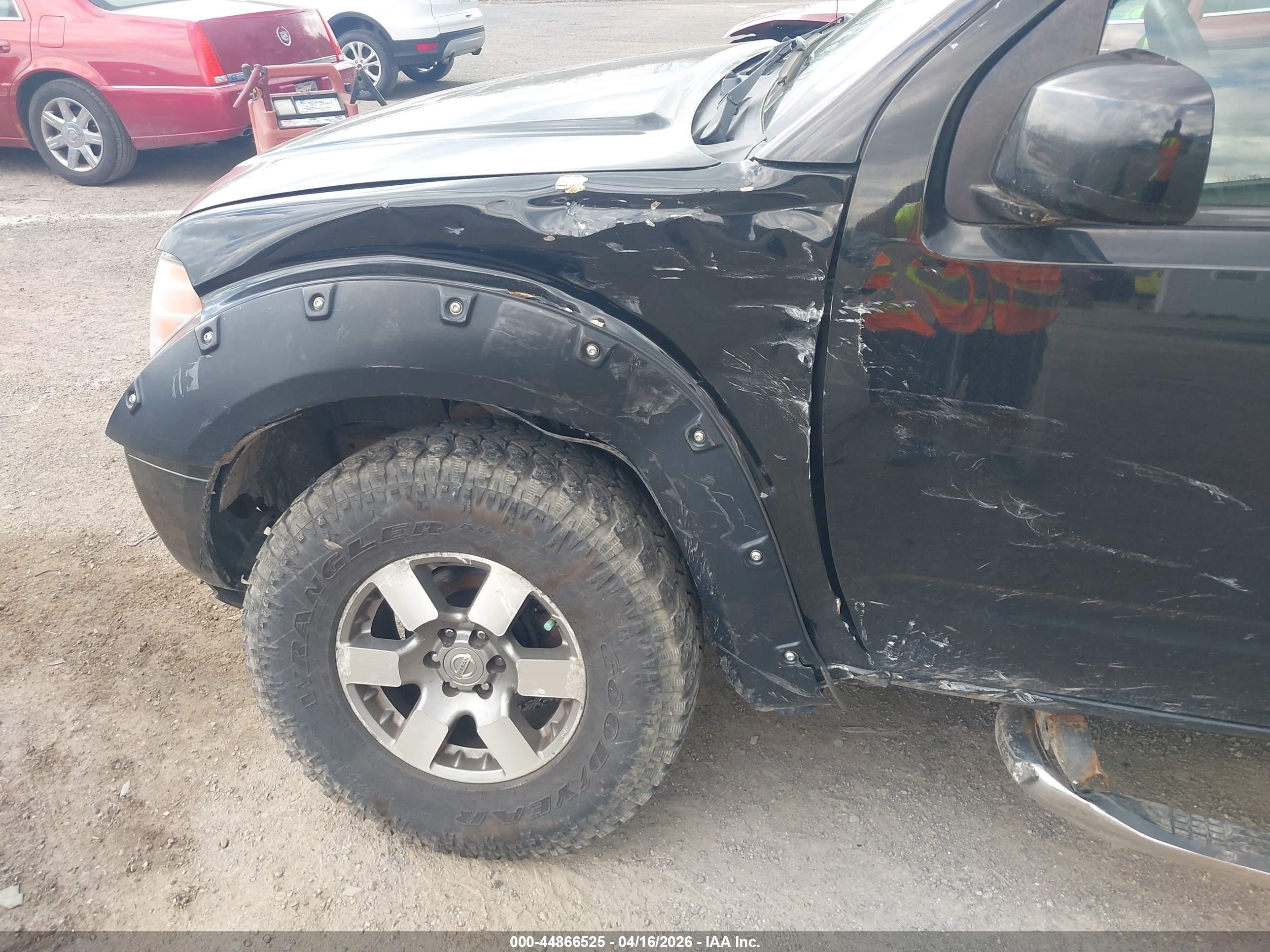 NISSAN FRONTIER image 6