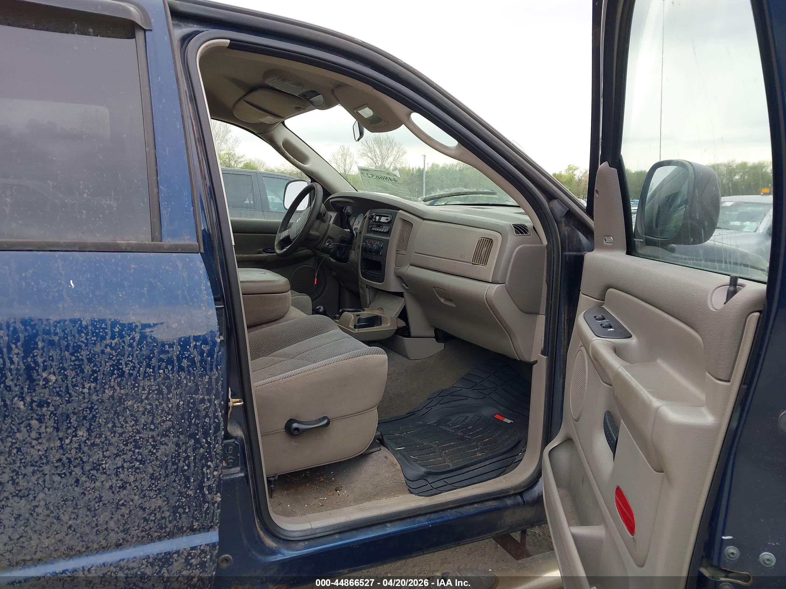 DODGE RAM image 5