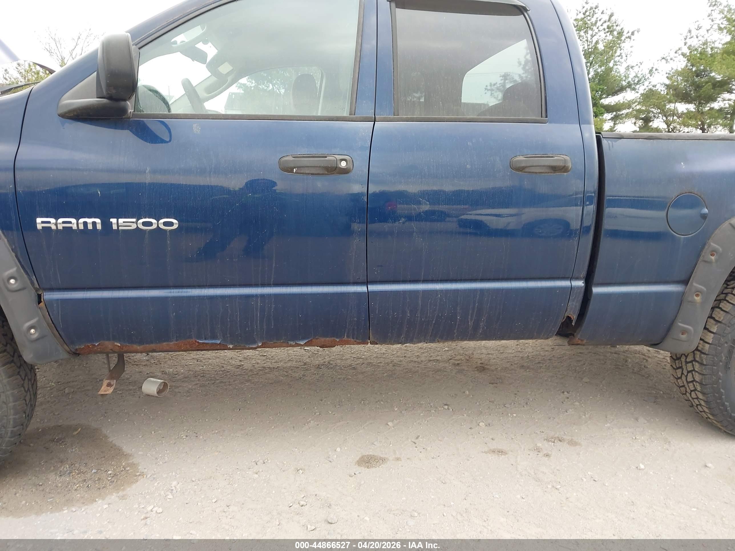 DODGE RAM image 6