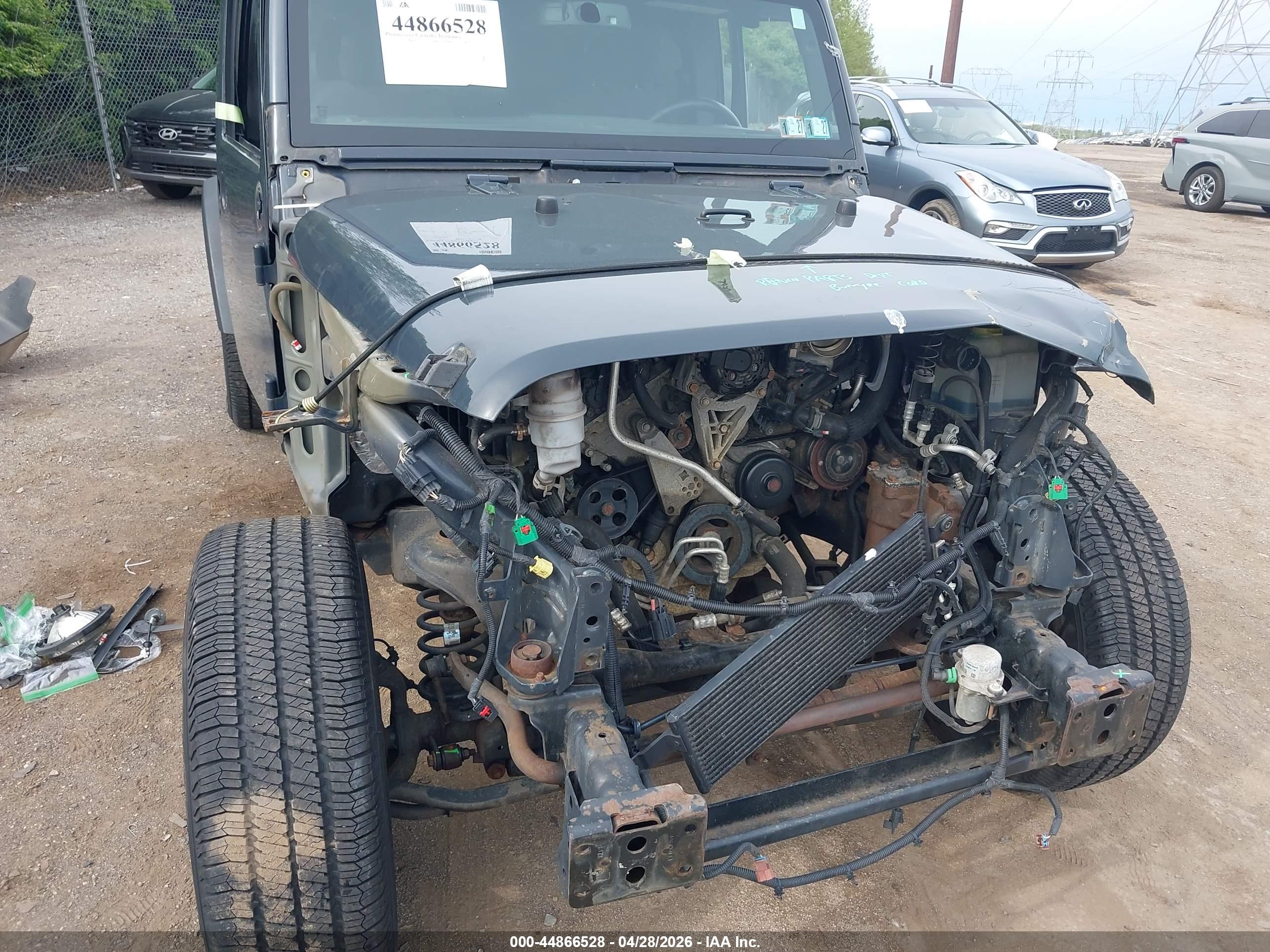 JEEP WRANGLER image 6