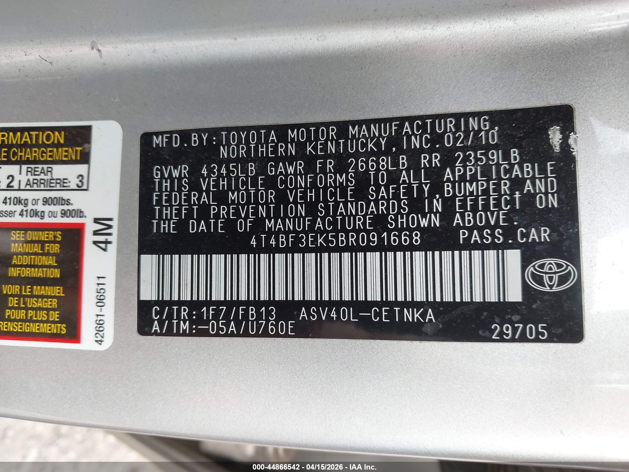 TOYOTA CAMRY image 9