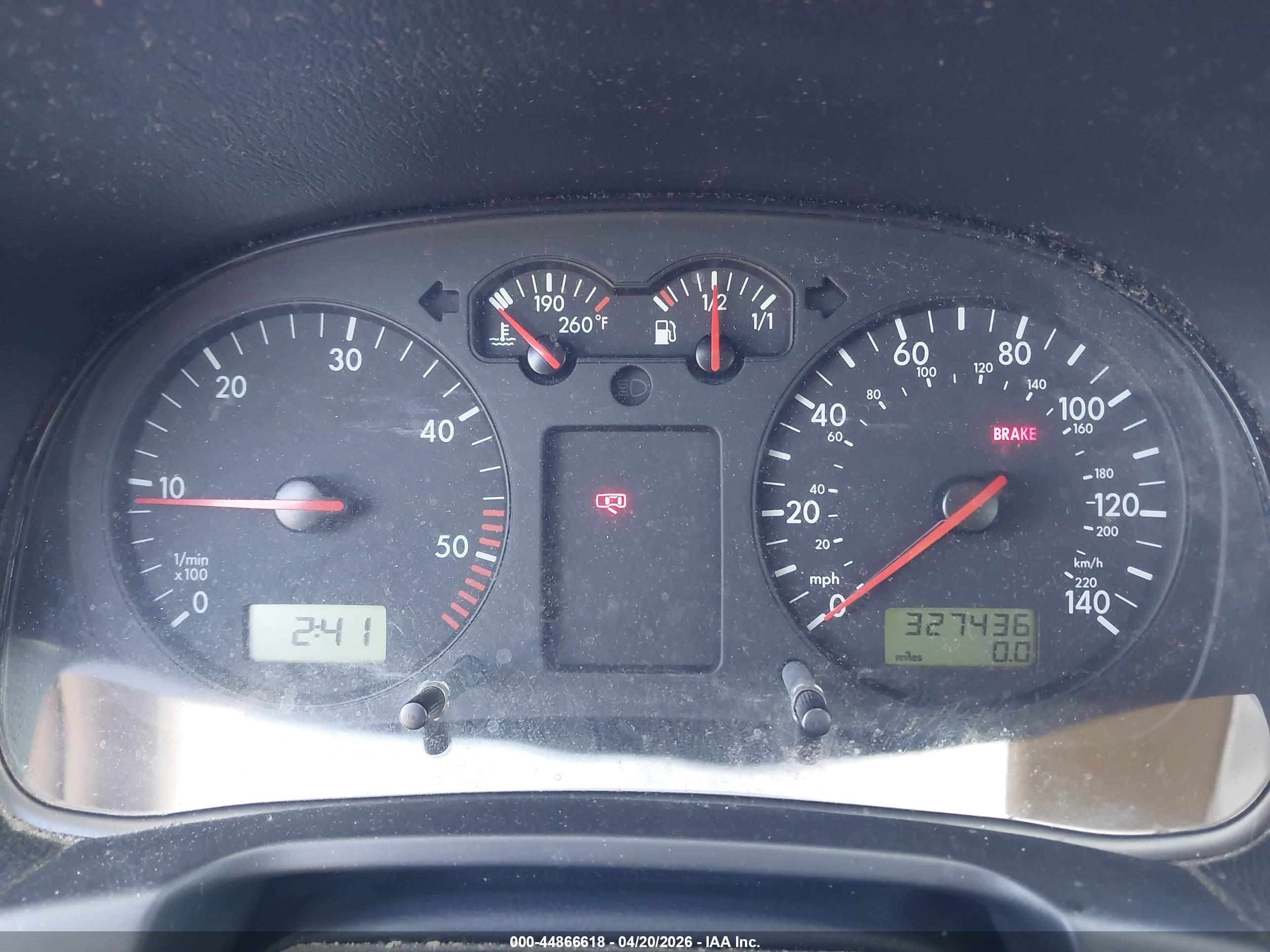 VOLKSWAGEN GOLF image 7