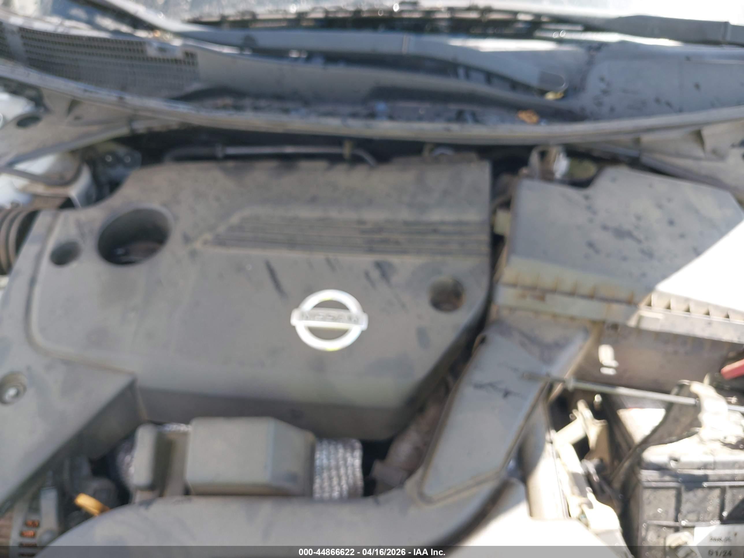 NISSAN ALTIMA image 10