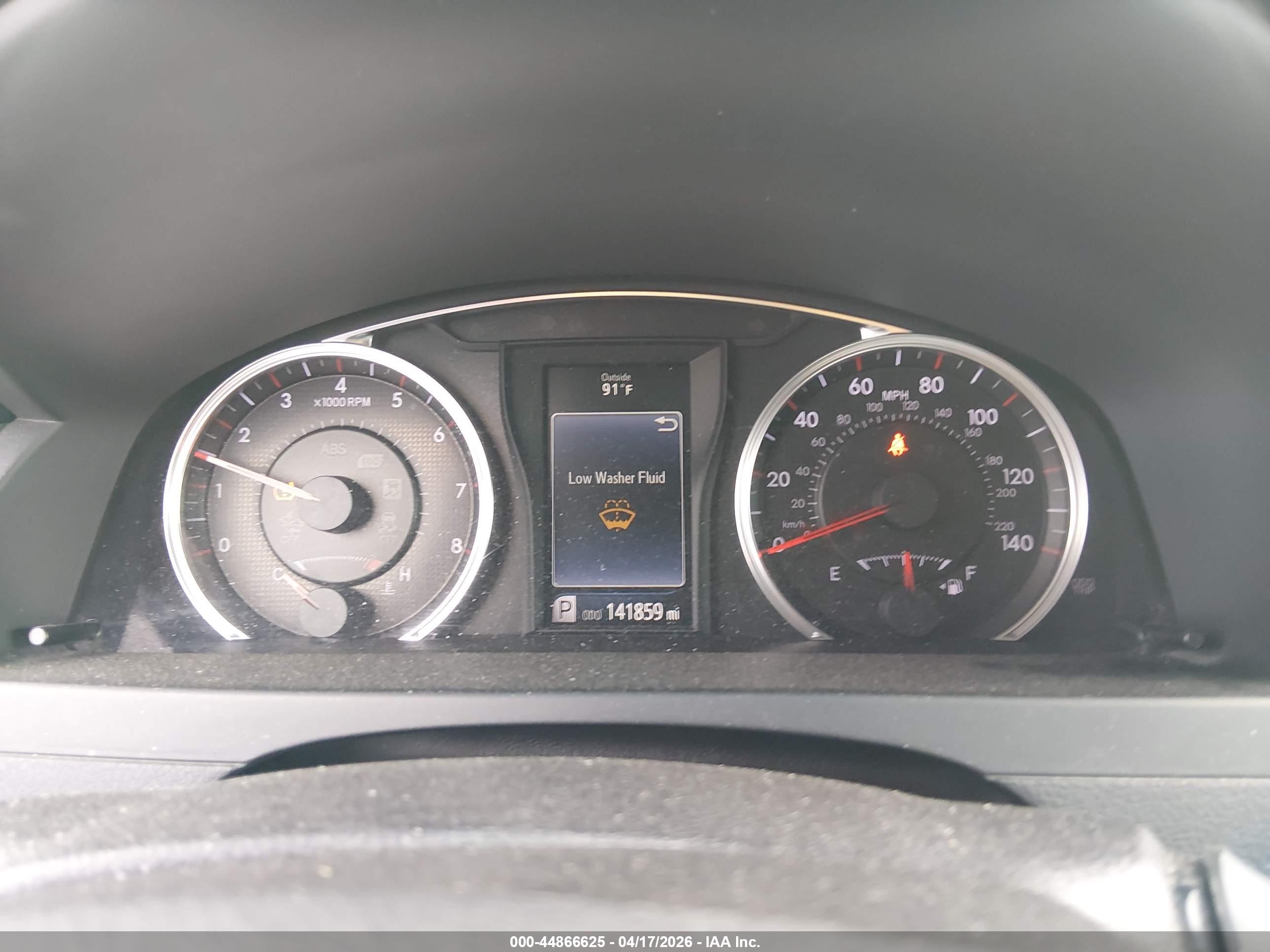 TOYOTA CAMRY image 7