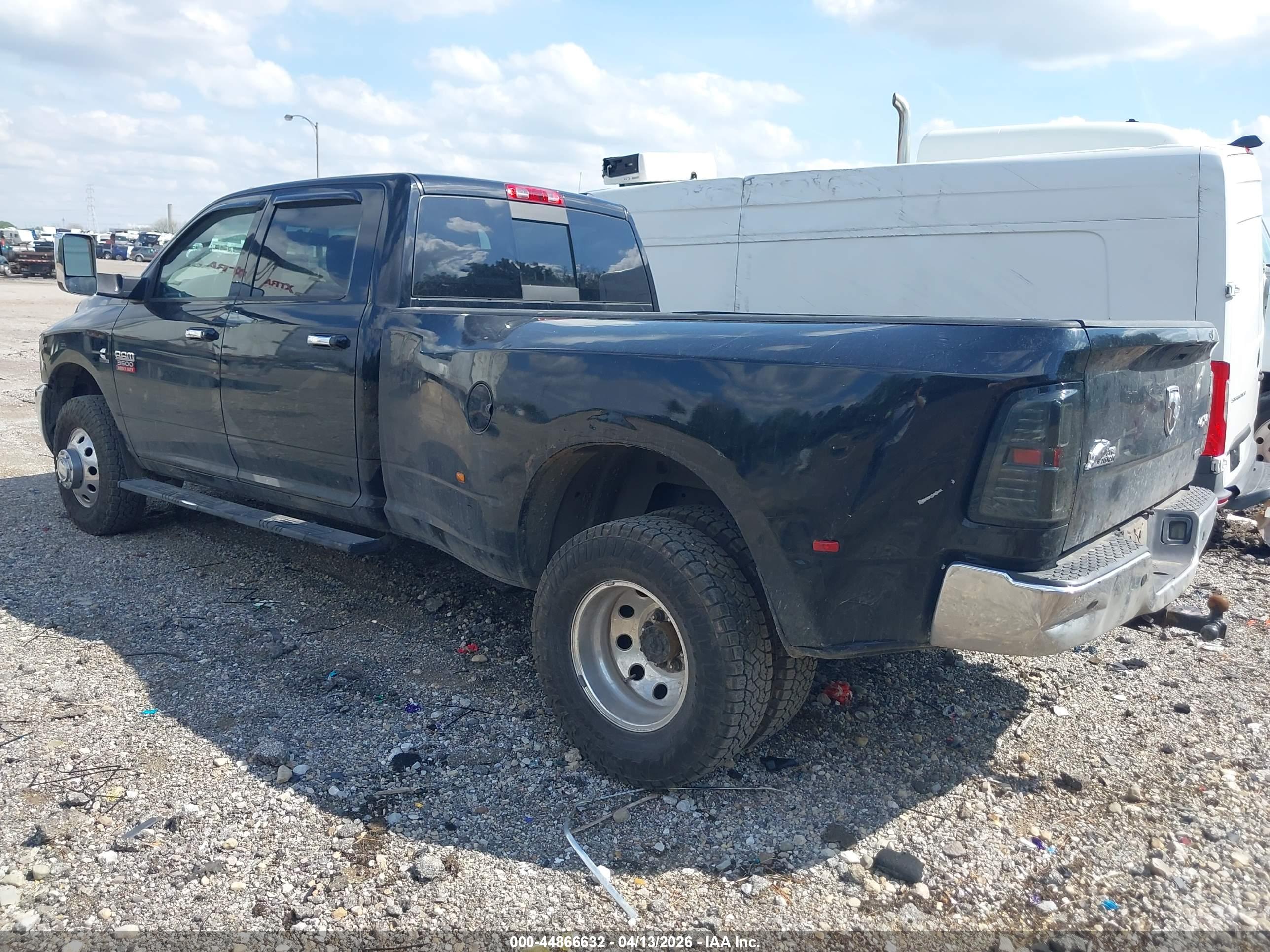 RAM 3500 image 3