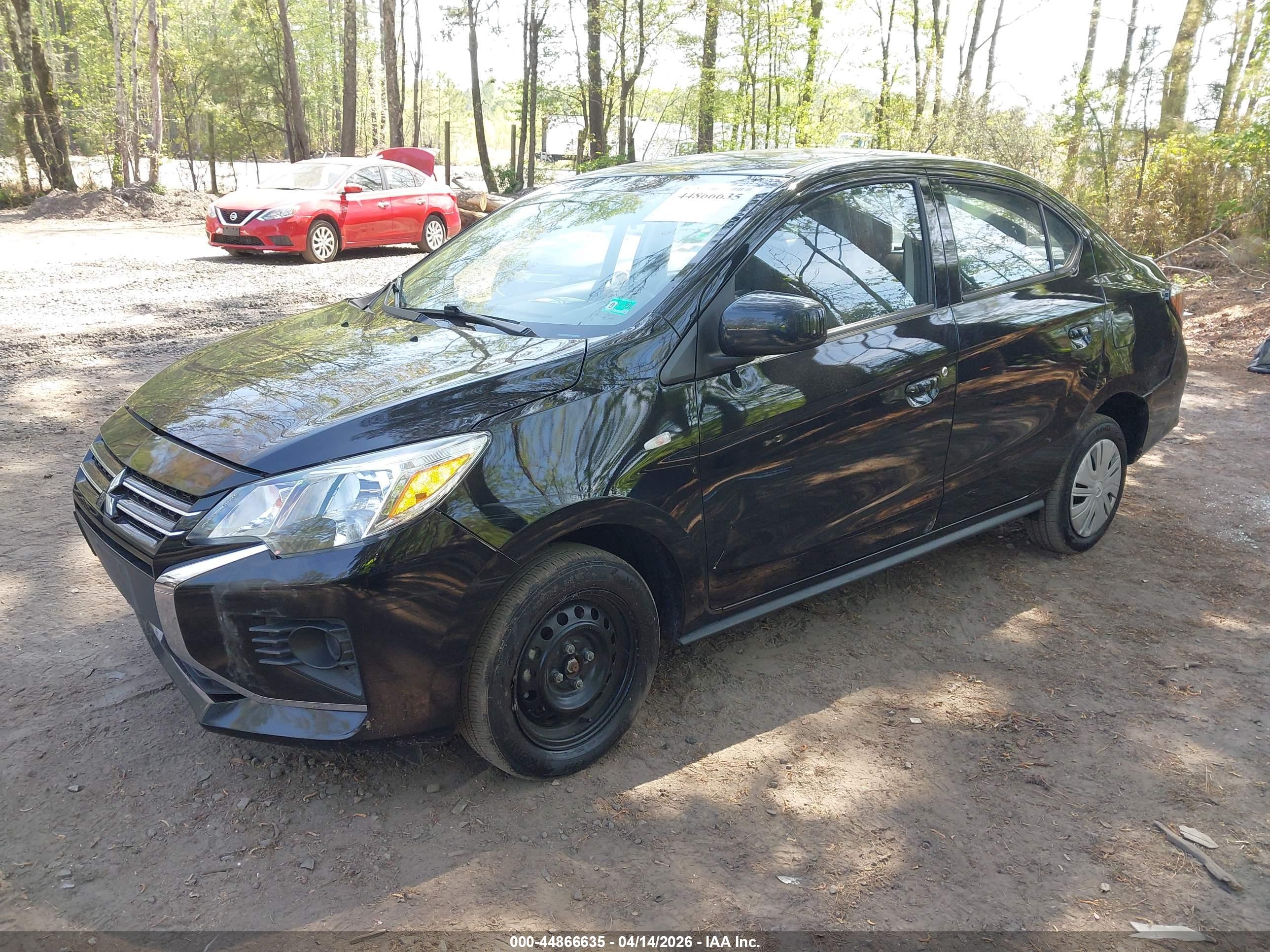 MITSUBISHI MIRAGE image 2