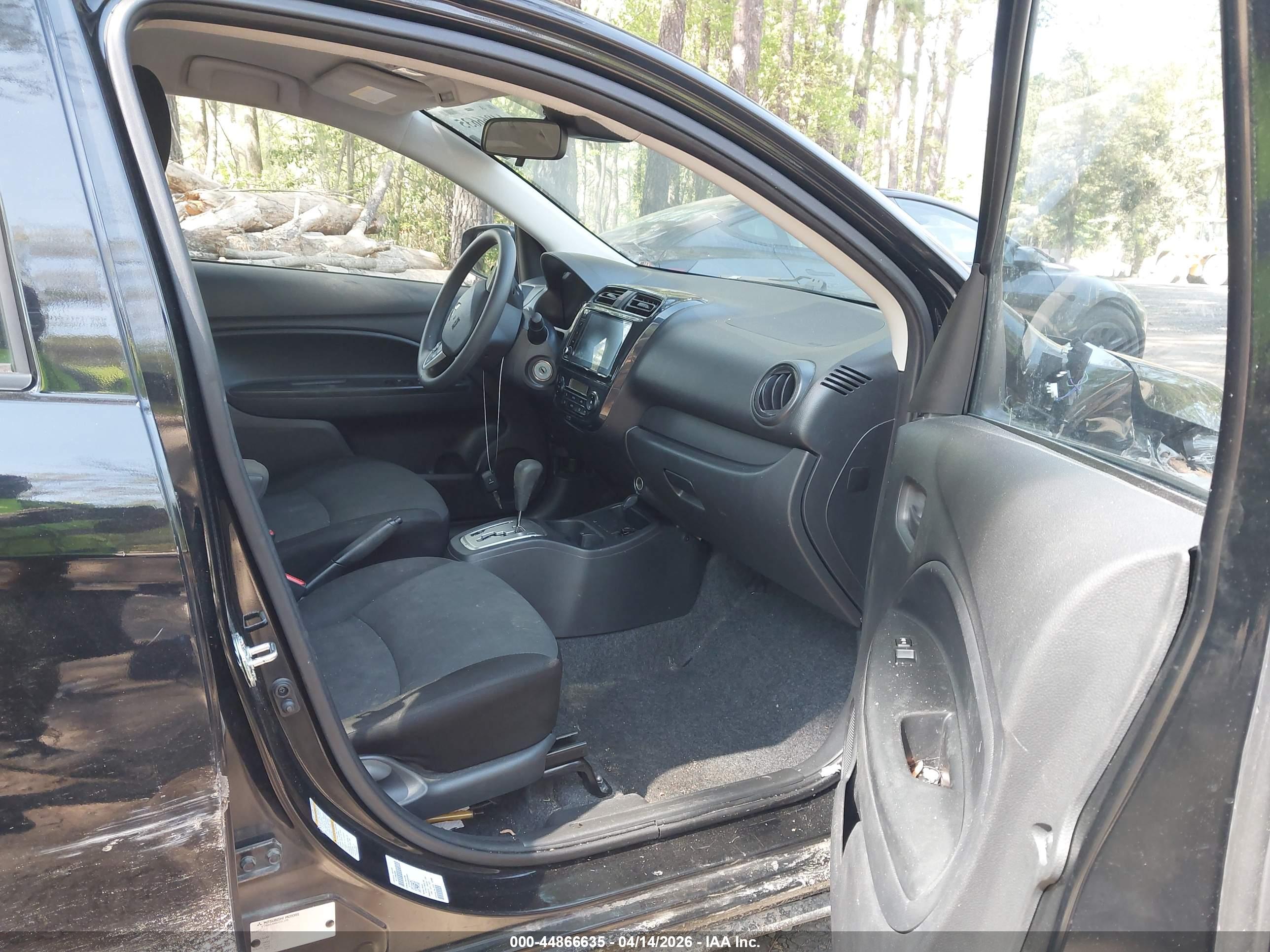 MITSUBISHI MIRAGE image 5