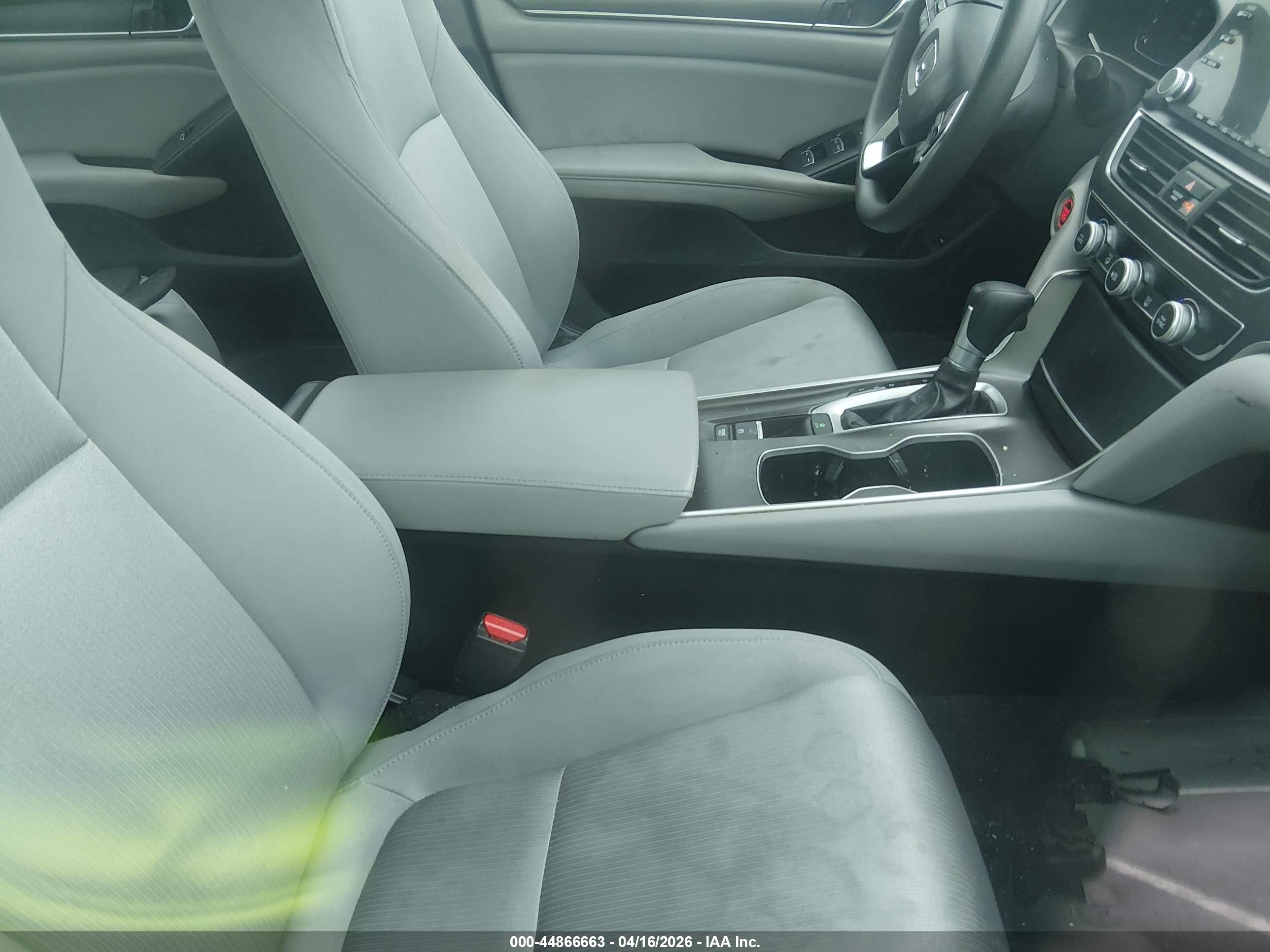 HONDA ACCORD image 5